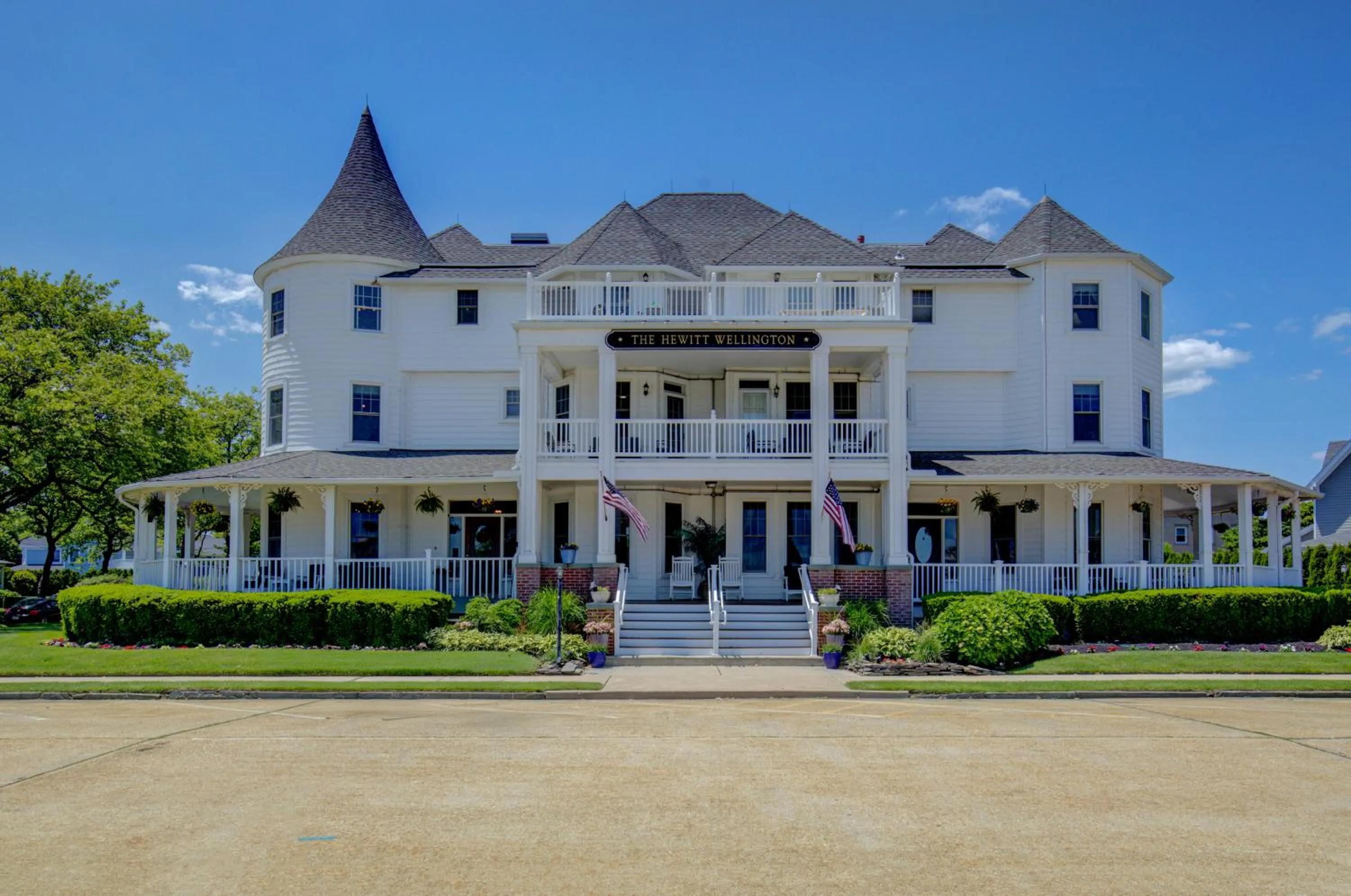 Property building in The Hewitt Wellington Hotel
