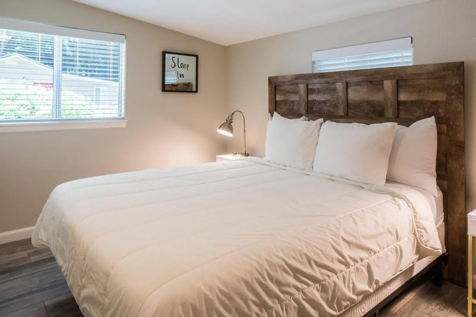 Bed in Cottages On River Road Bed in Cottages On River Road