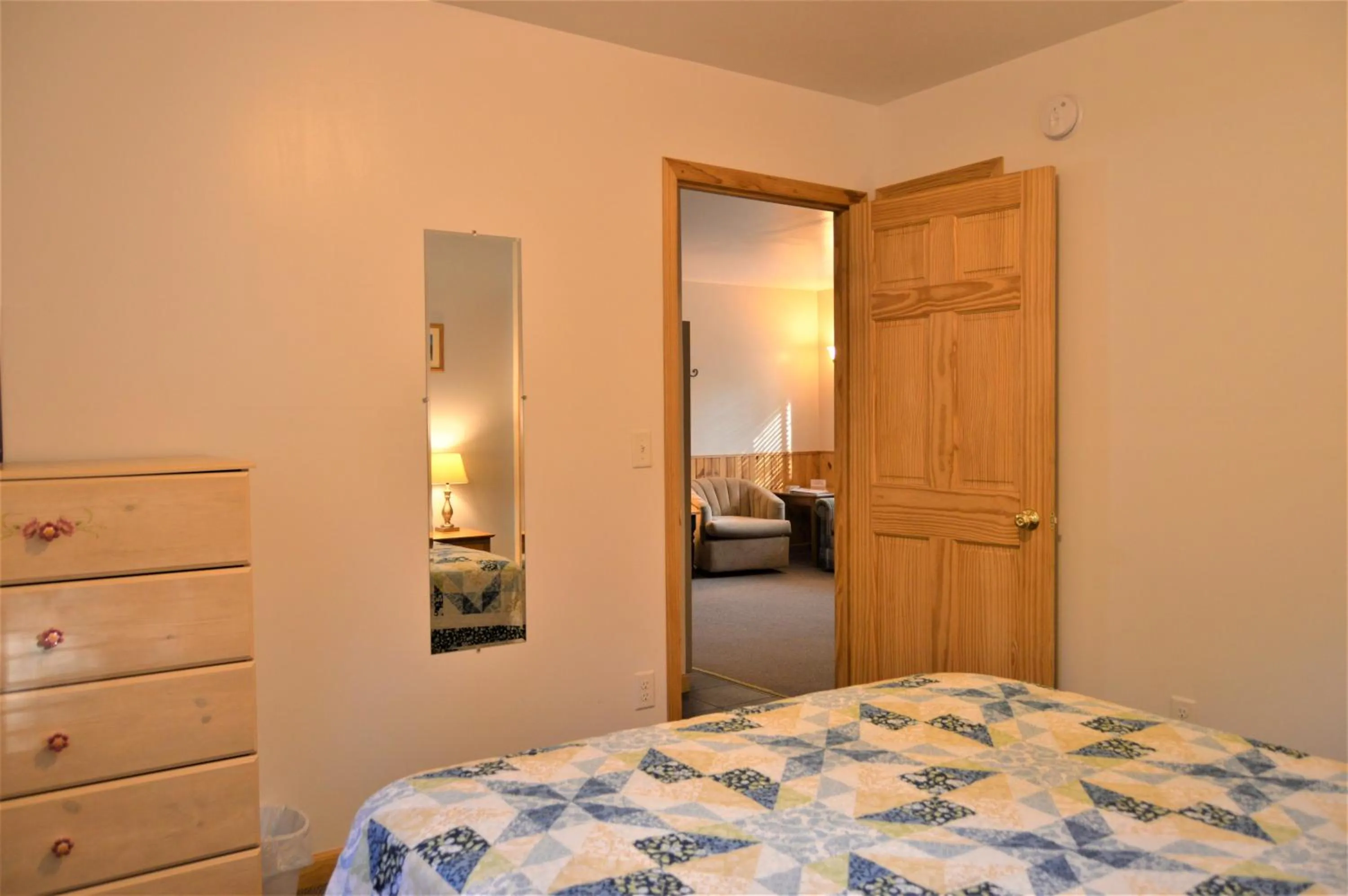 Bedroom, Bed in Baileys Sunset Cottages