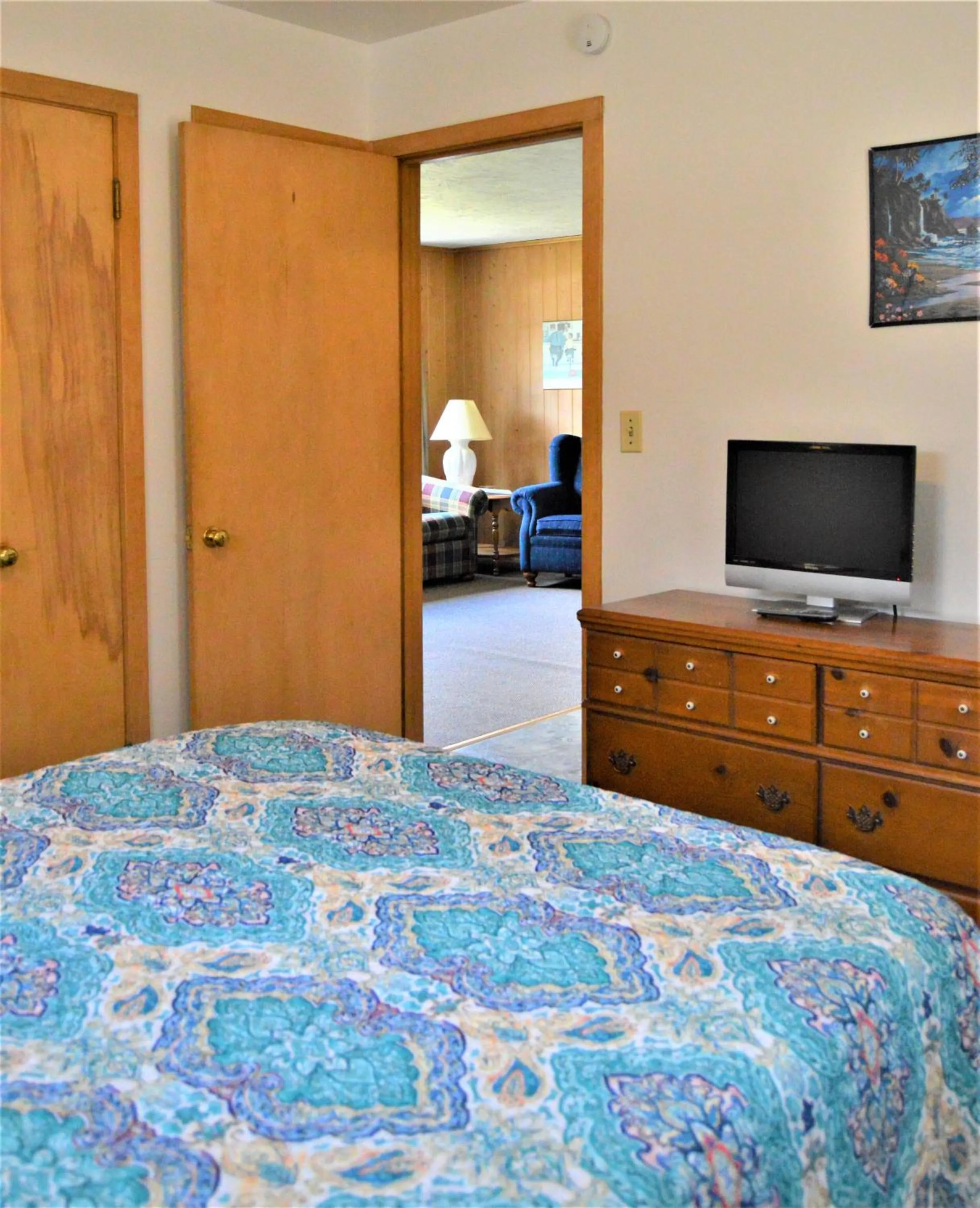 Bed in Baileys Sunset Cottages