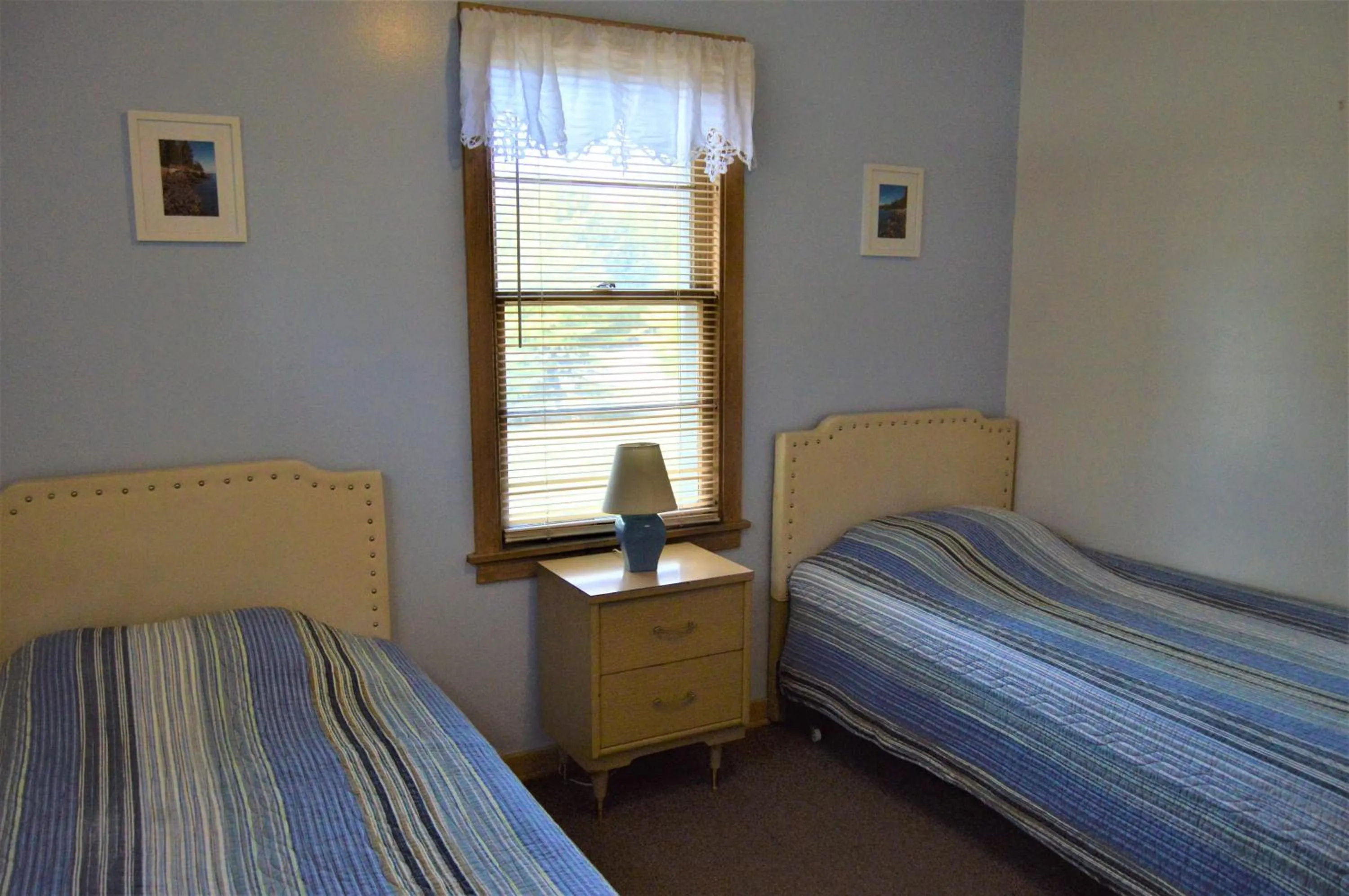 Bed in Baileys Sunset Cottages