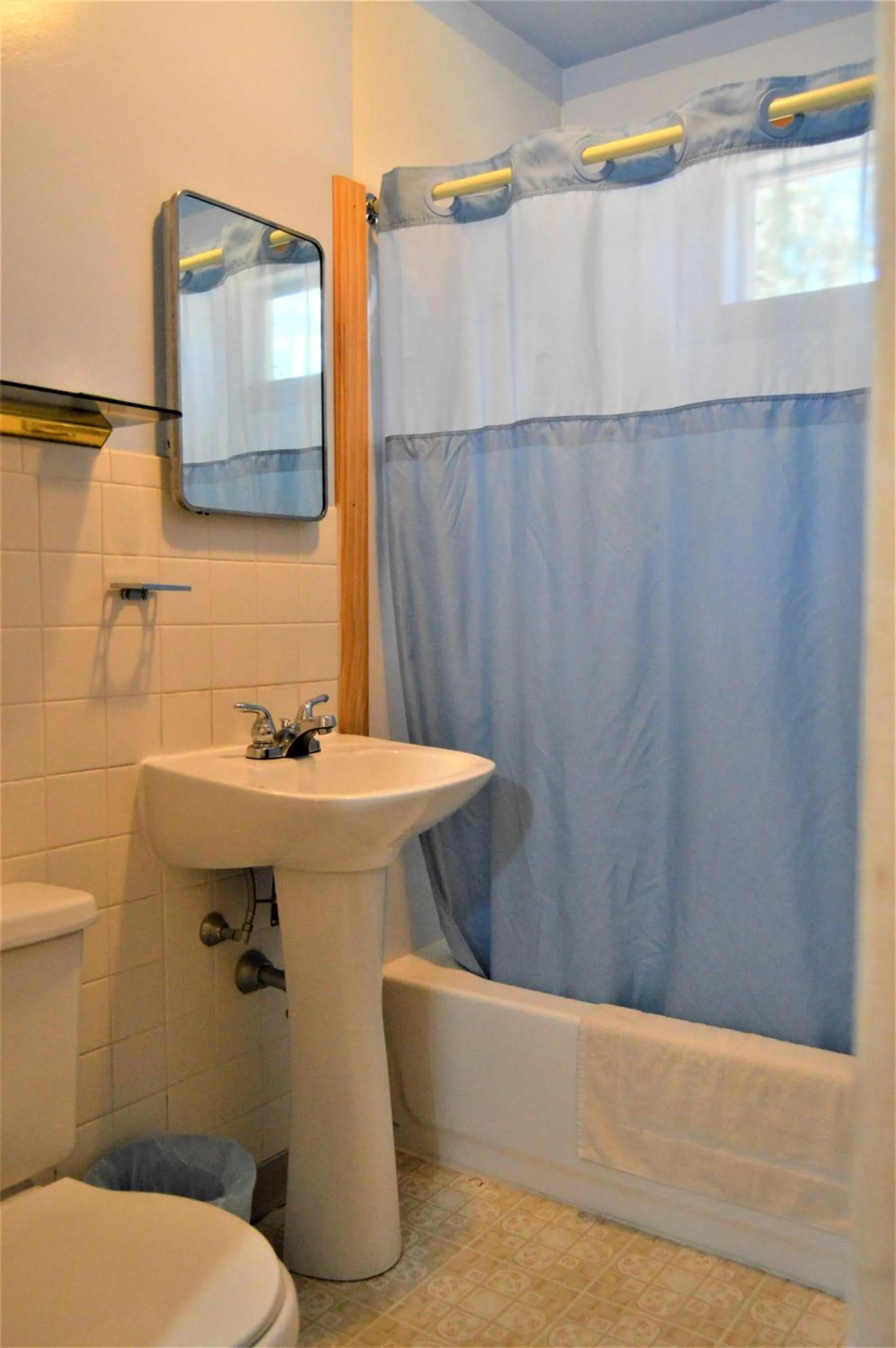 Bathroom in Baileys Sunset Cottages