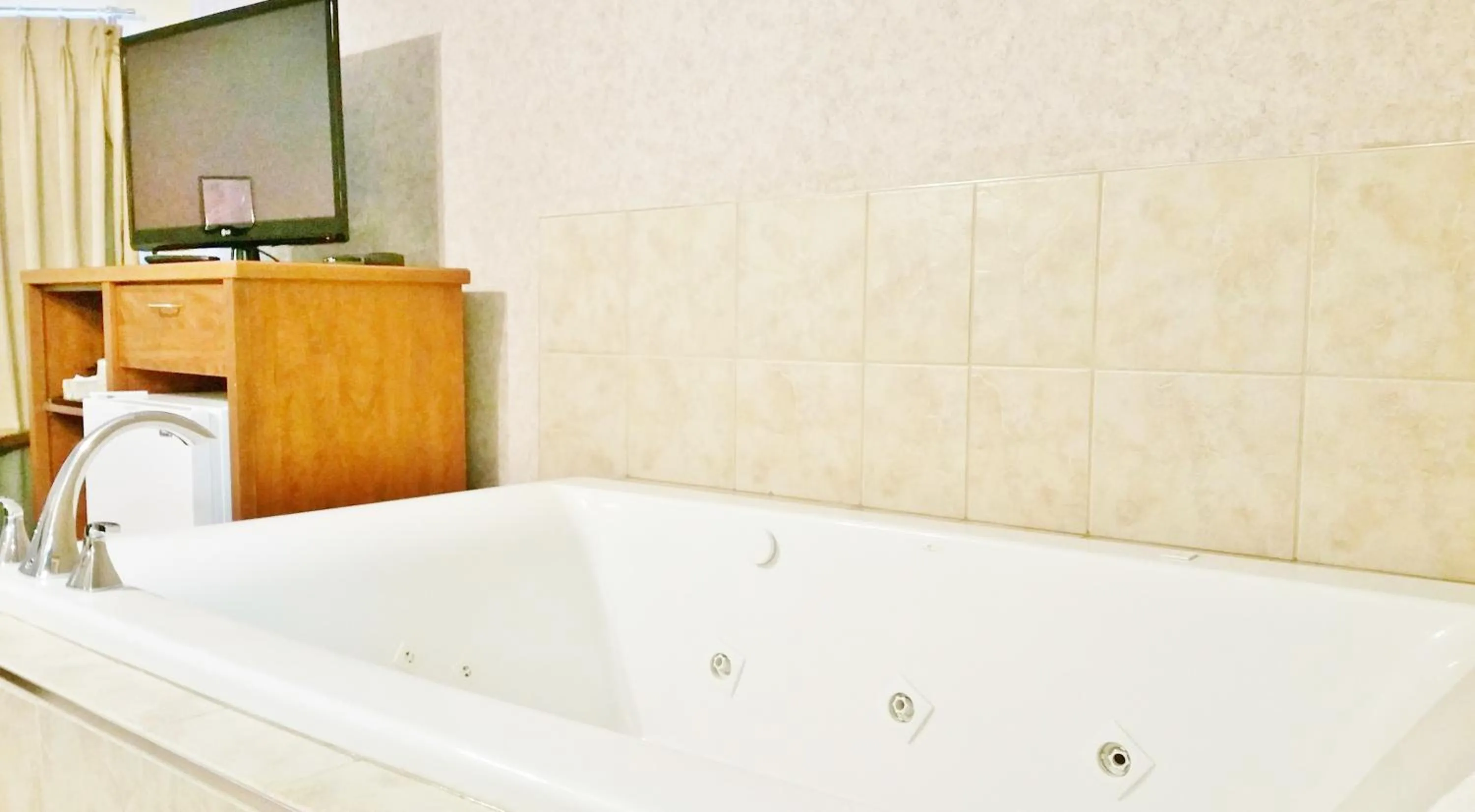 Other in Alpine Motel