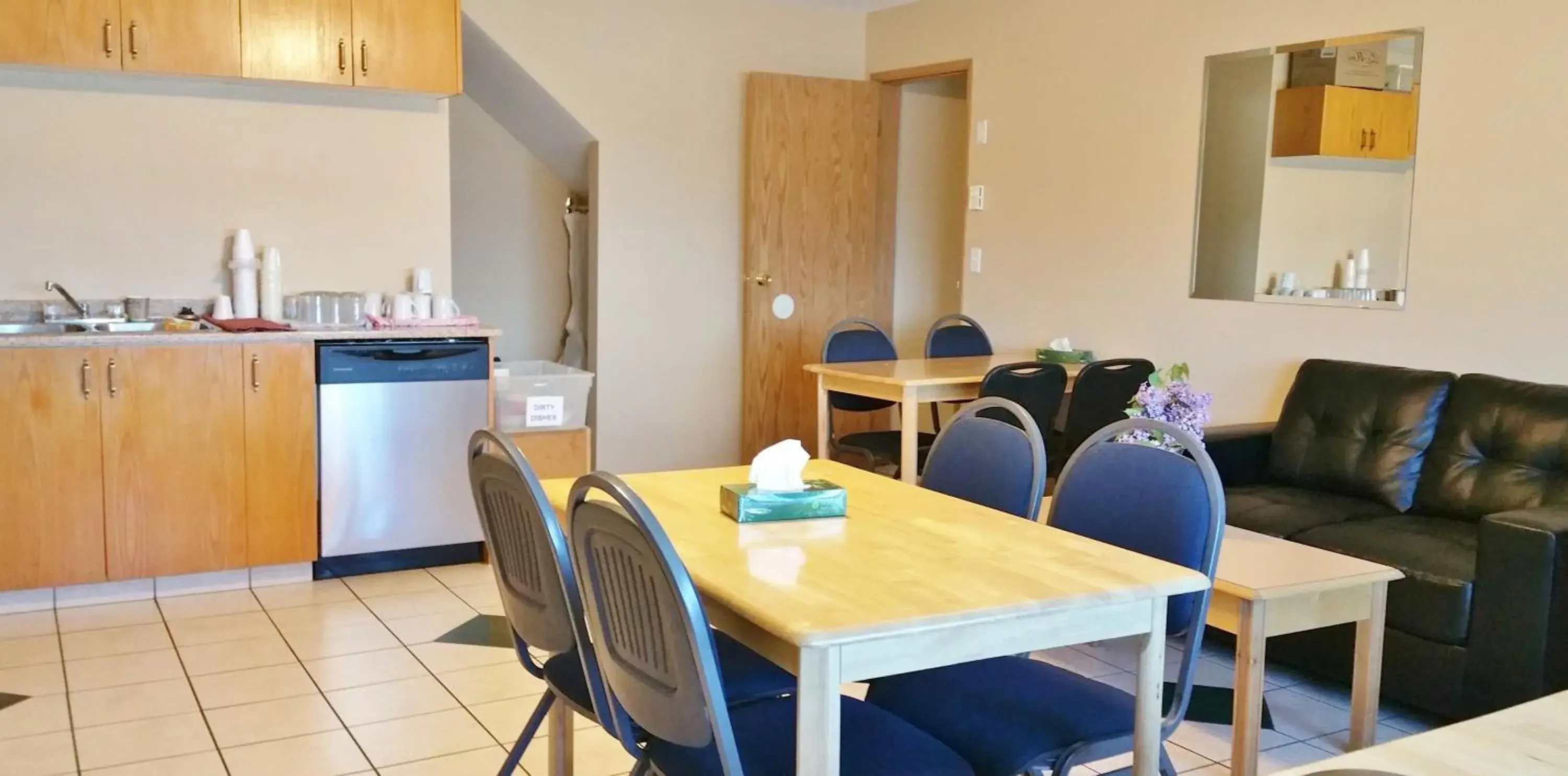 Restaurant/places to eat in Alpine Motel Restaurant/places to eat in Alpine Motel