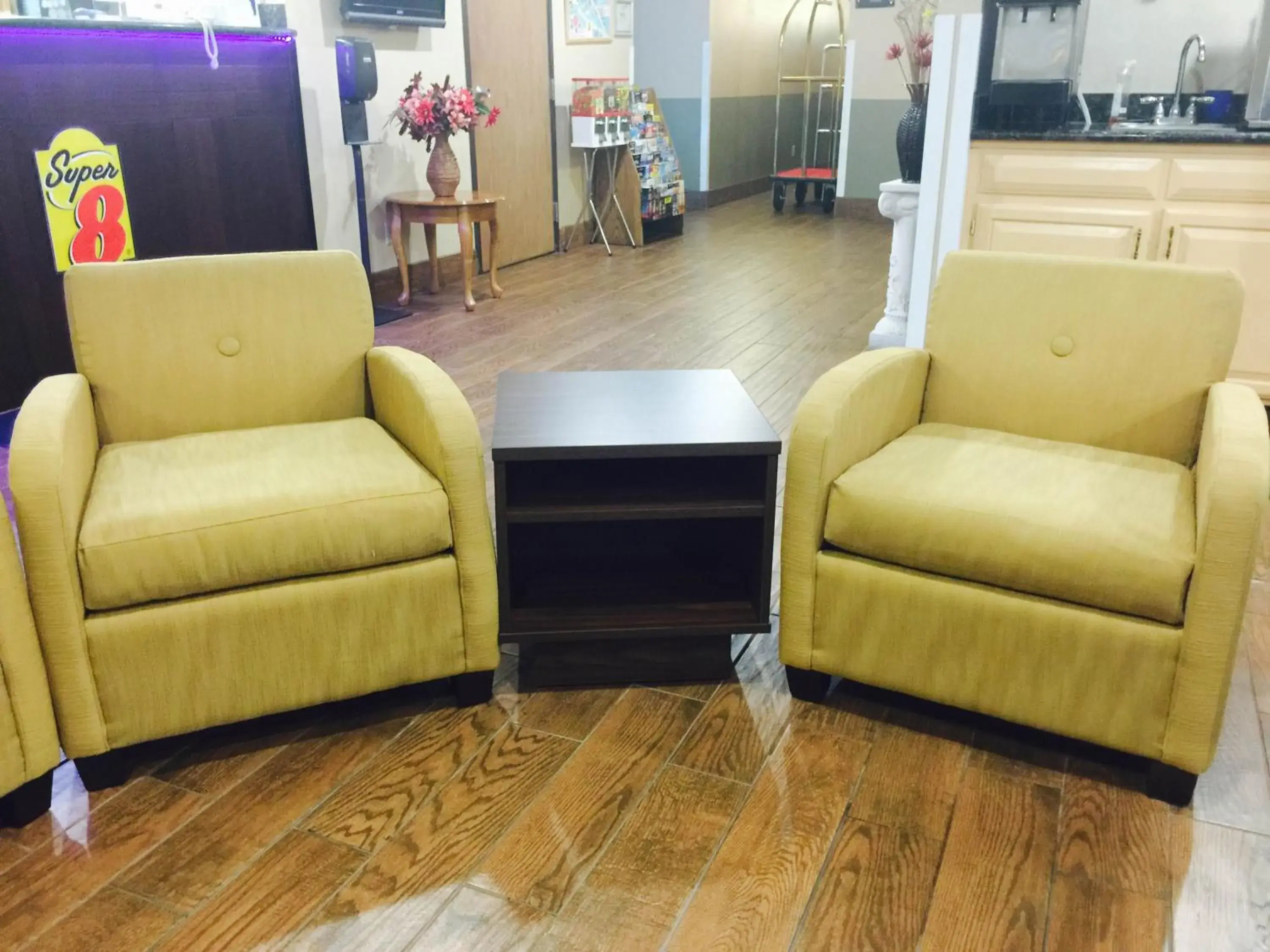 Lobby or reception in Super 8 by Wyndham Cedar City Lobby or reception in Super 8 by Wyndham Cedar City