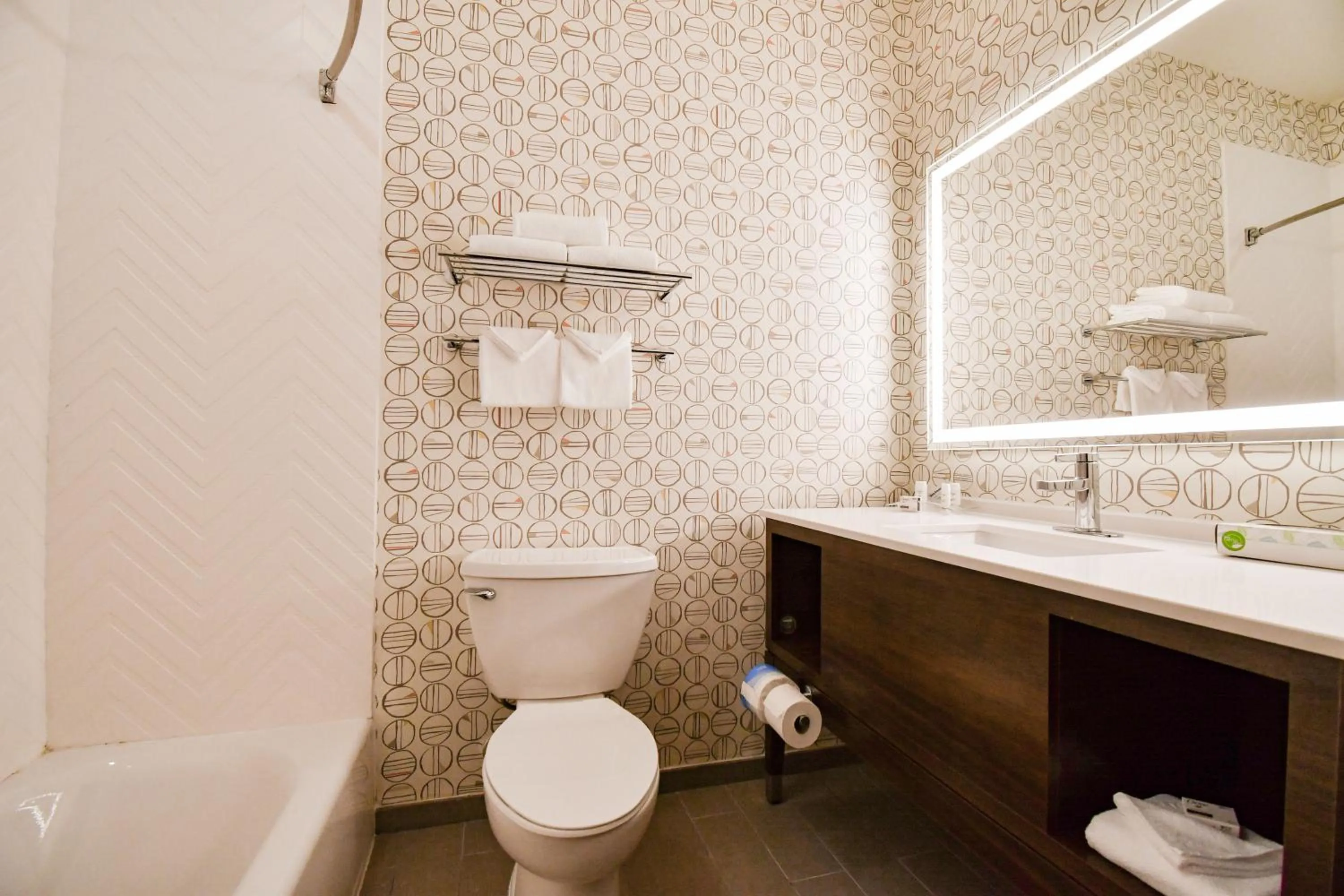 Holiday Inn San Antonio North Stone Oak Area by IHG-Newly Renovated