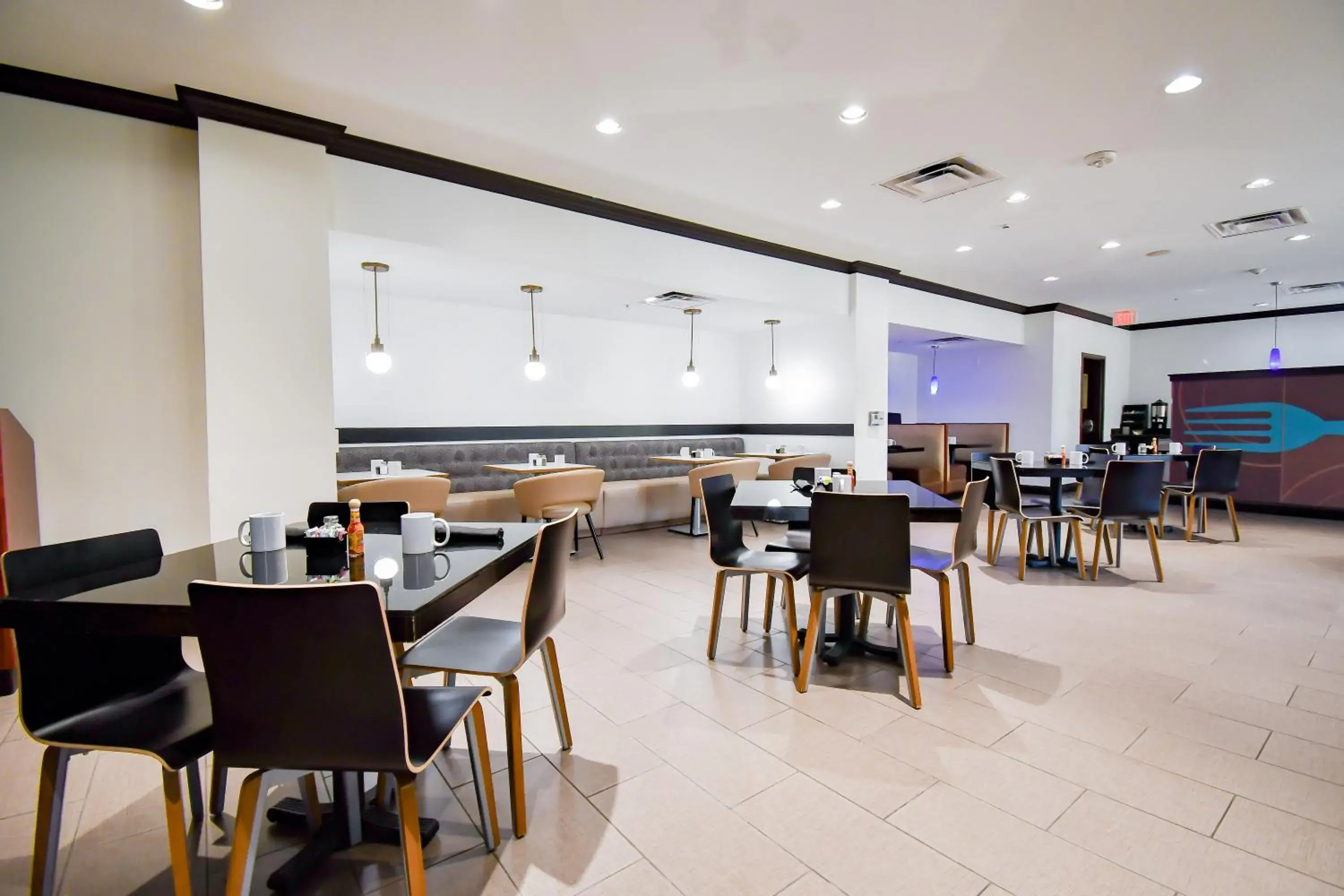 Holiday Inn San Antonio North Stone Oak Area by IHG-Newly Renovated Holiday Inn San Antonio North Stone Oak Area by IHG-Newly Renovated