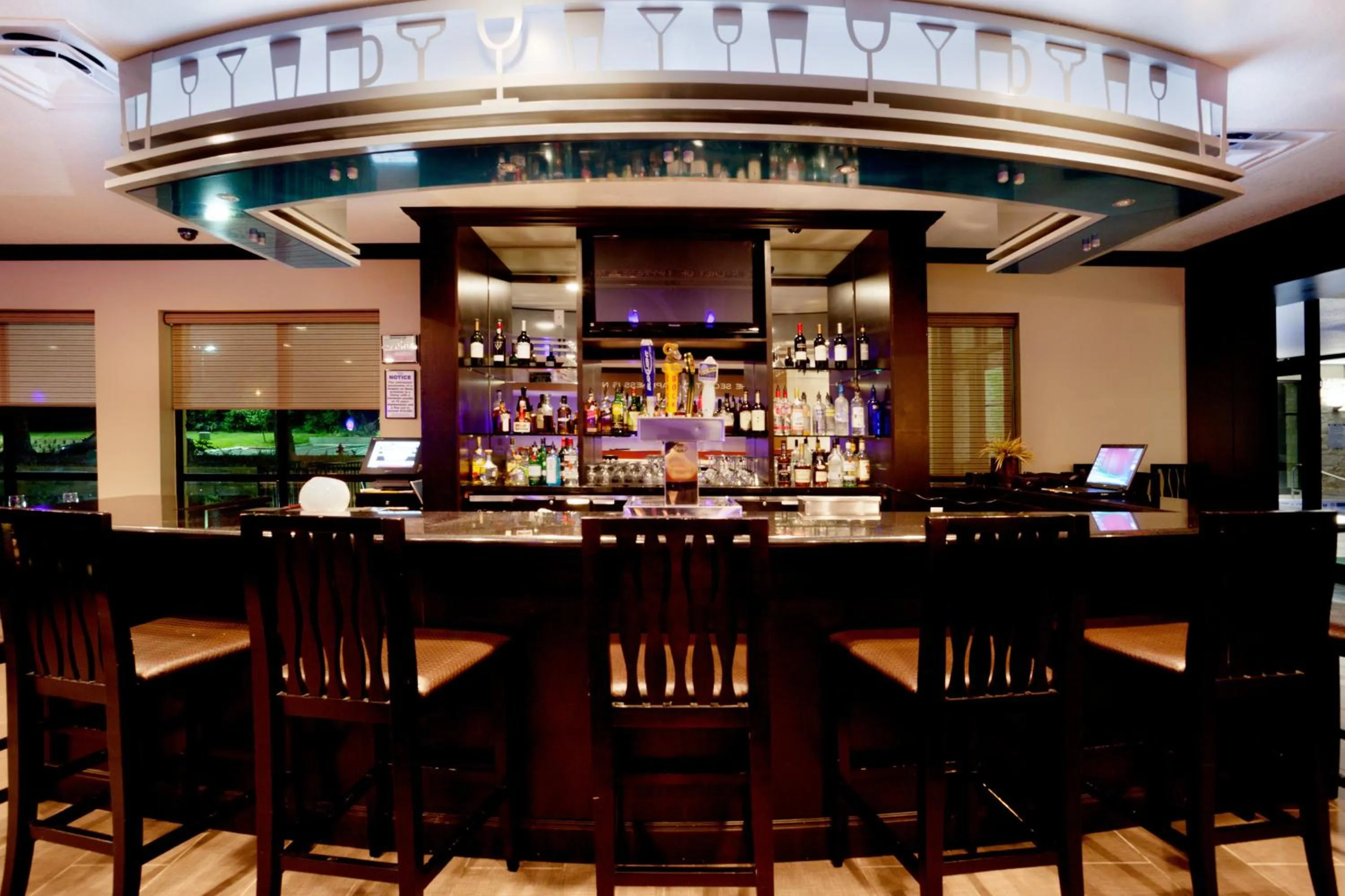 Lounge or bar in Holiday Inn San Antonio North Stone Oak Area by IHG-Newly Renovated