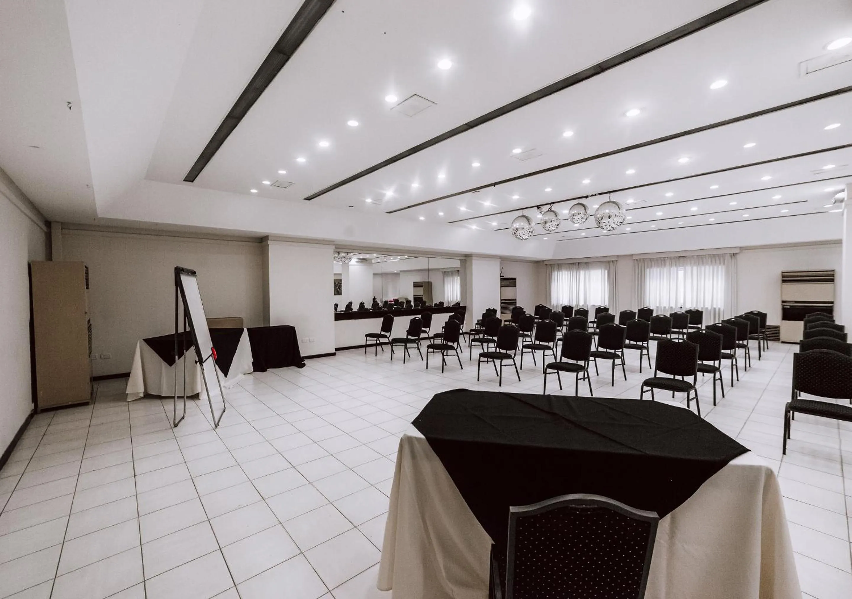 Meeting/conference room in Hotel Carlos V