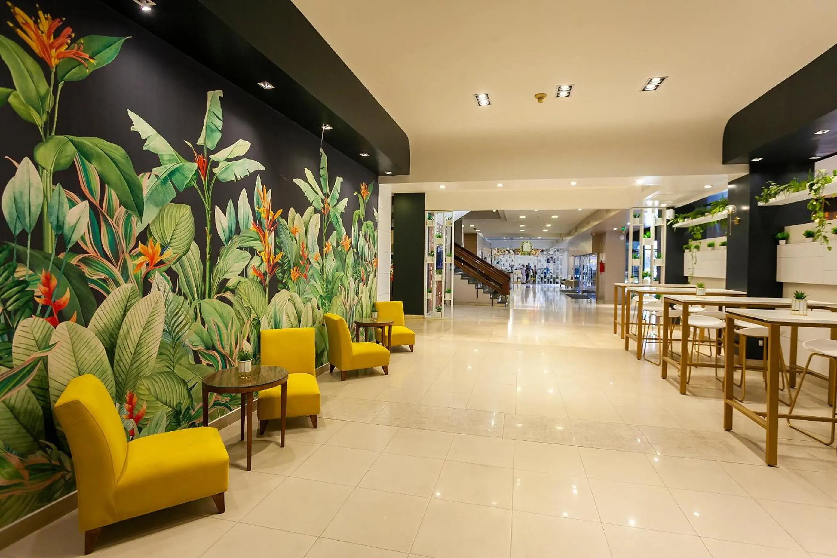 Seating area in Hotel Catalinas Tucuman Seating area in Hotel Catalinas Tucuman