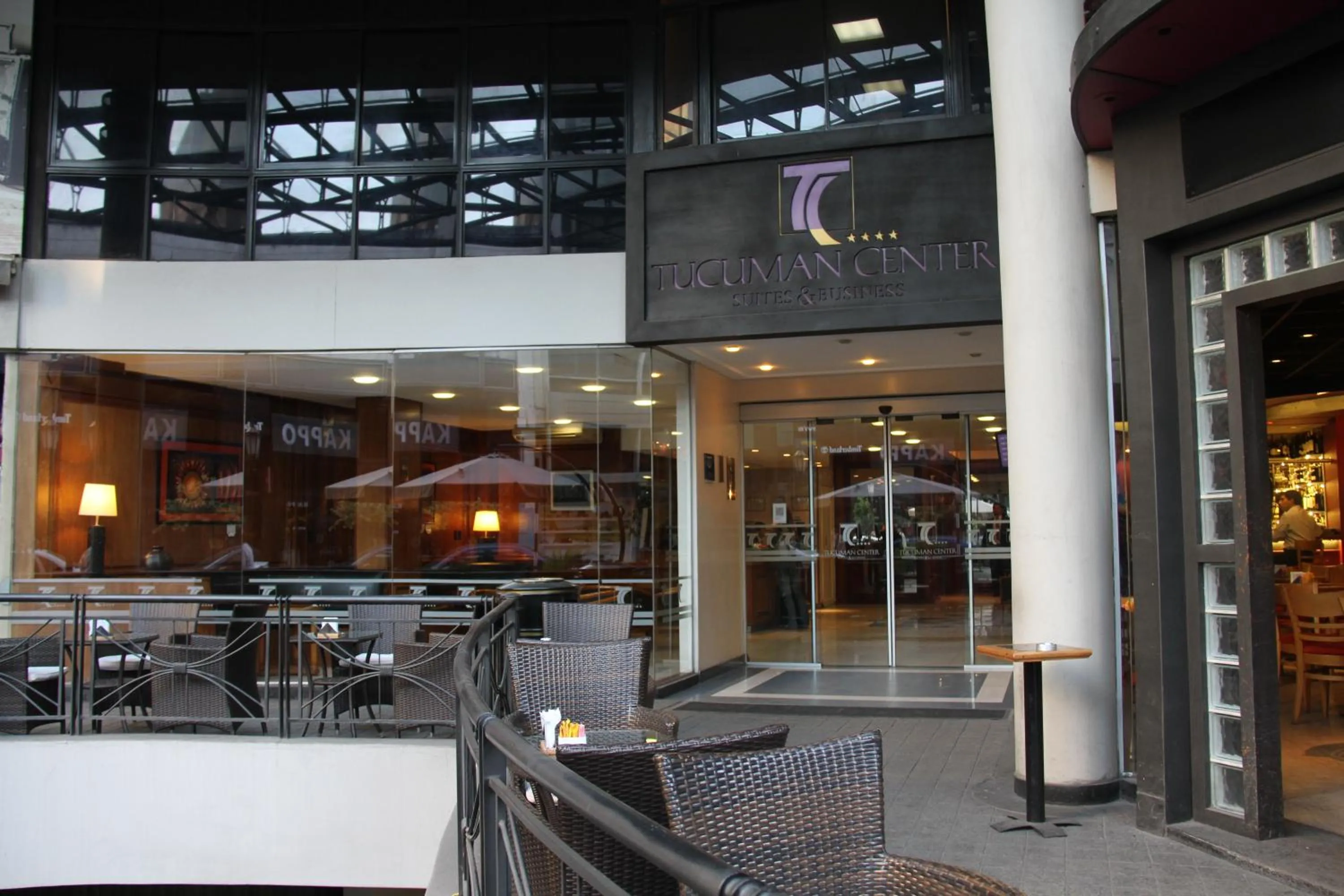 Facade/entrance in Tucuman Center Suites&Business
