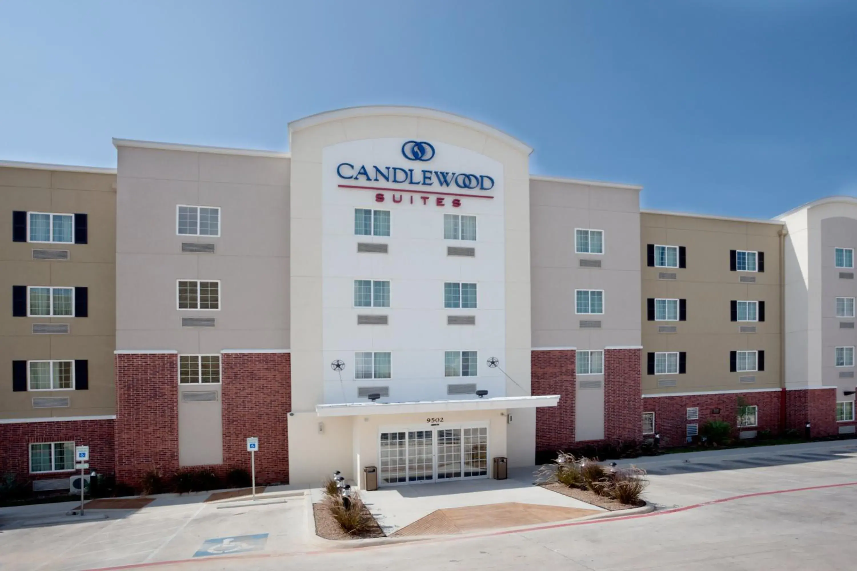 Property building in Candlewood Suites San Antonio NW Near SeaWorld by IHG Property building in Candlewood Suites San Antonio NW Near SeaWorld by IHG