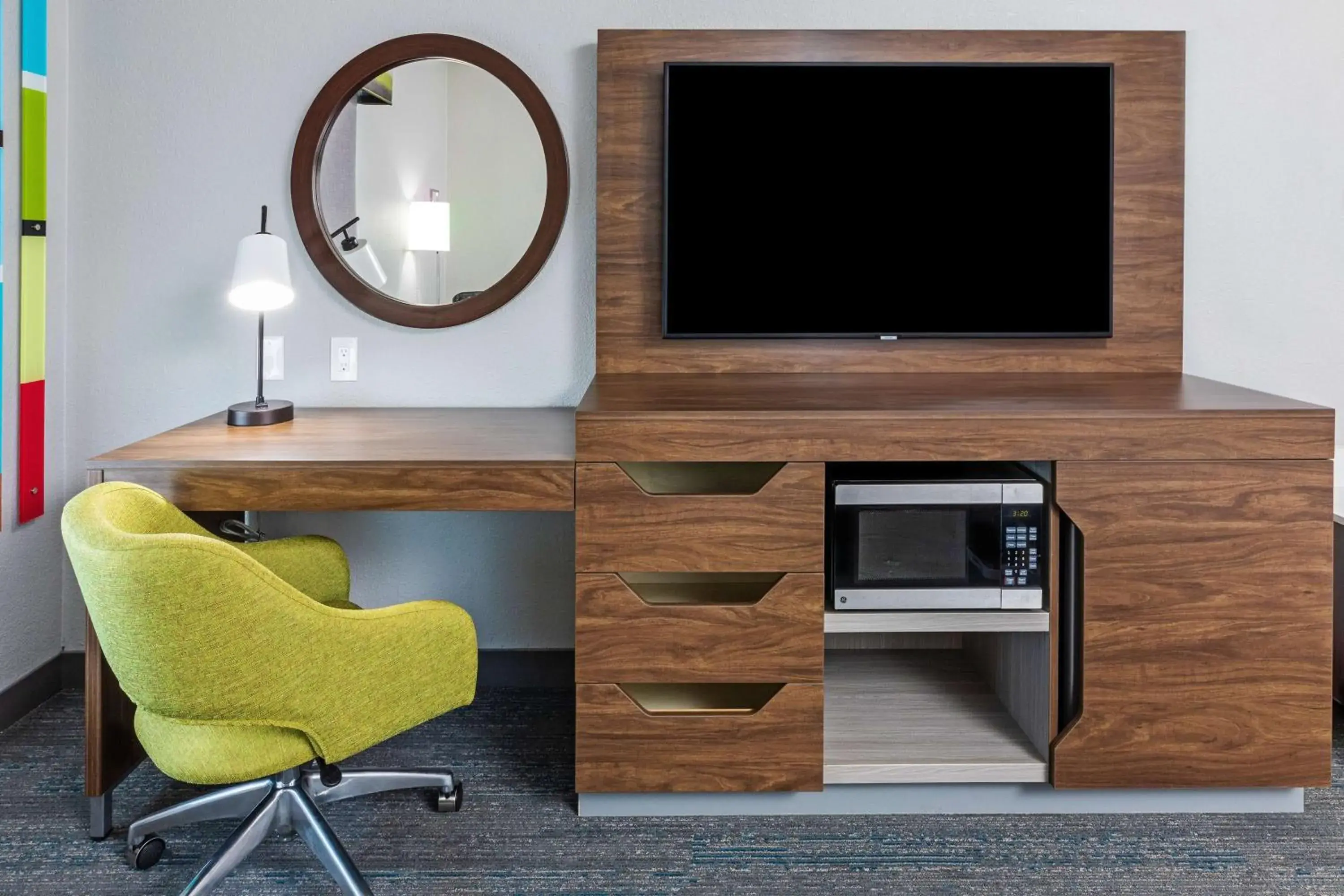 Bedroom in Hampton Inn & Suites Dallas I-30 Cockrell Hill, Tx Bedroom in Hampton Inn & Suites Dallas I-30 Cockrell Hill, Tx