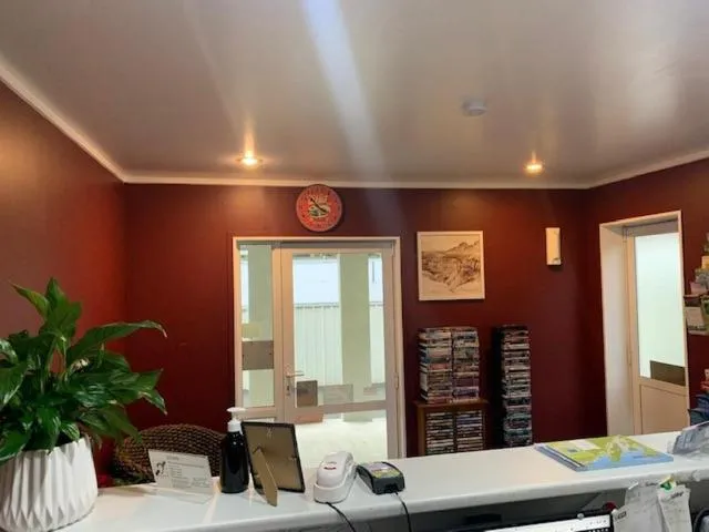 Lobby or reception, Bed in Aldan Lodge