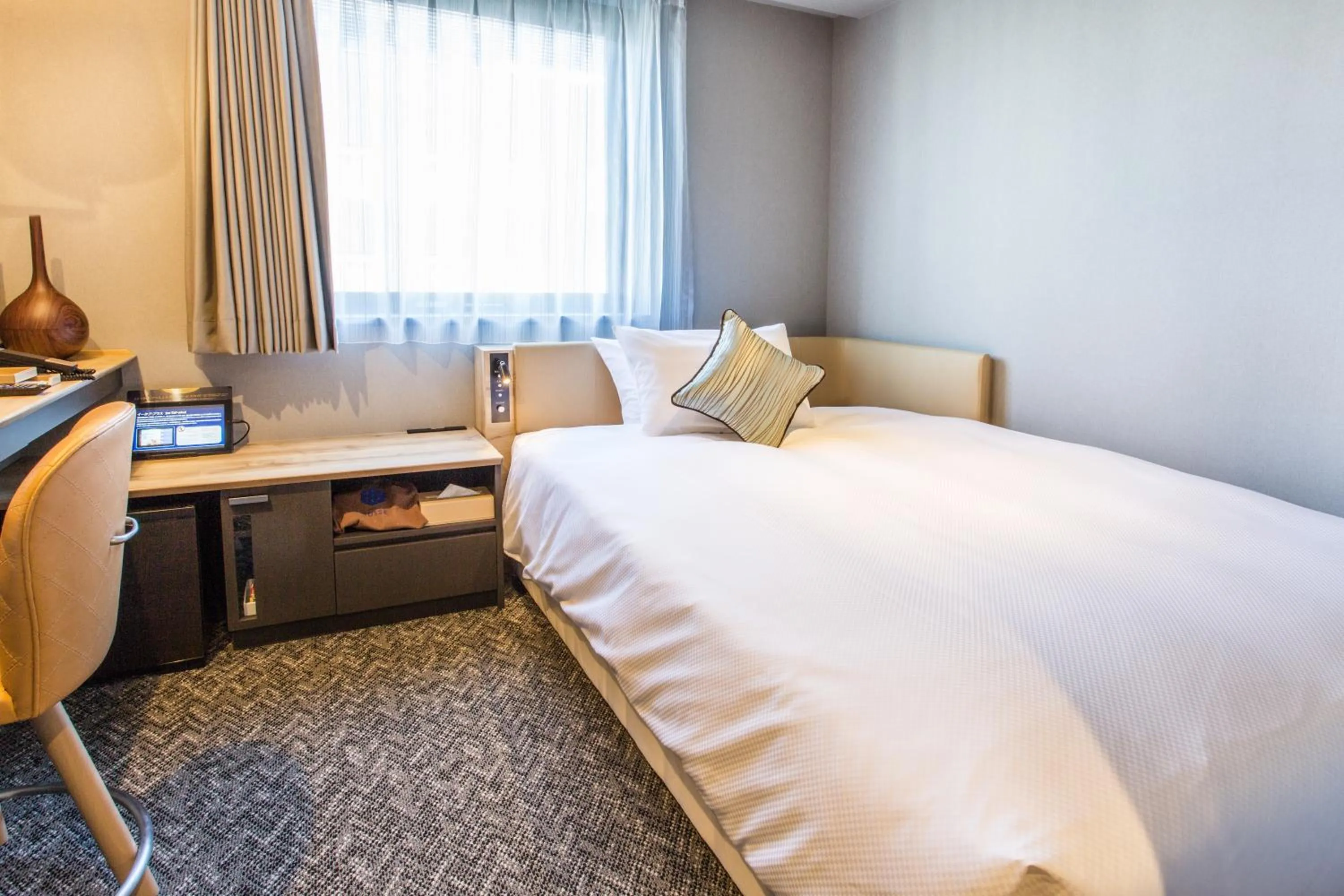 Photo of the whole room, Bed in Hotel Musse Ginza Meitetsu