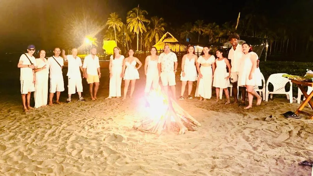People in Ecohotel Kocoluu