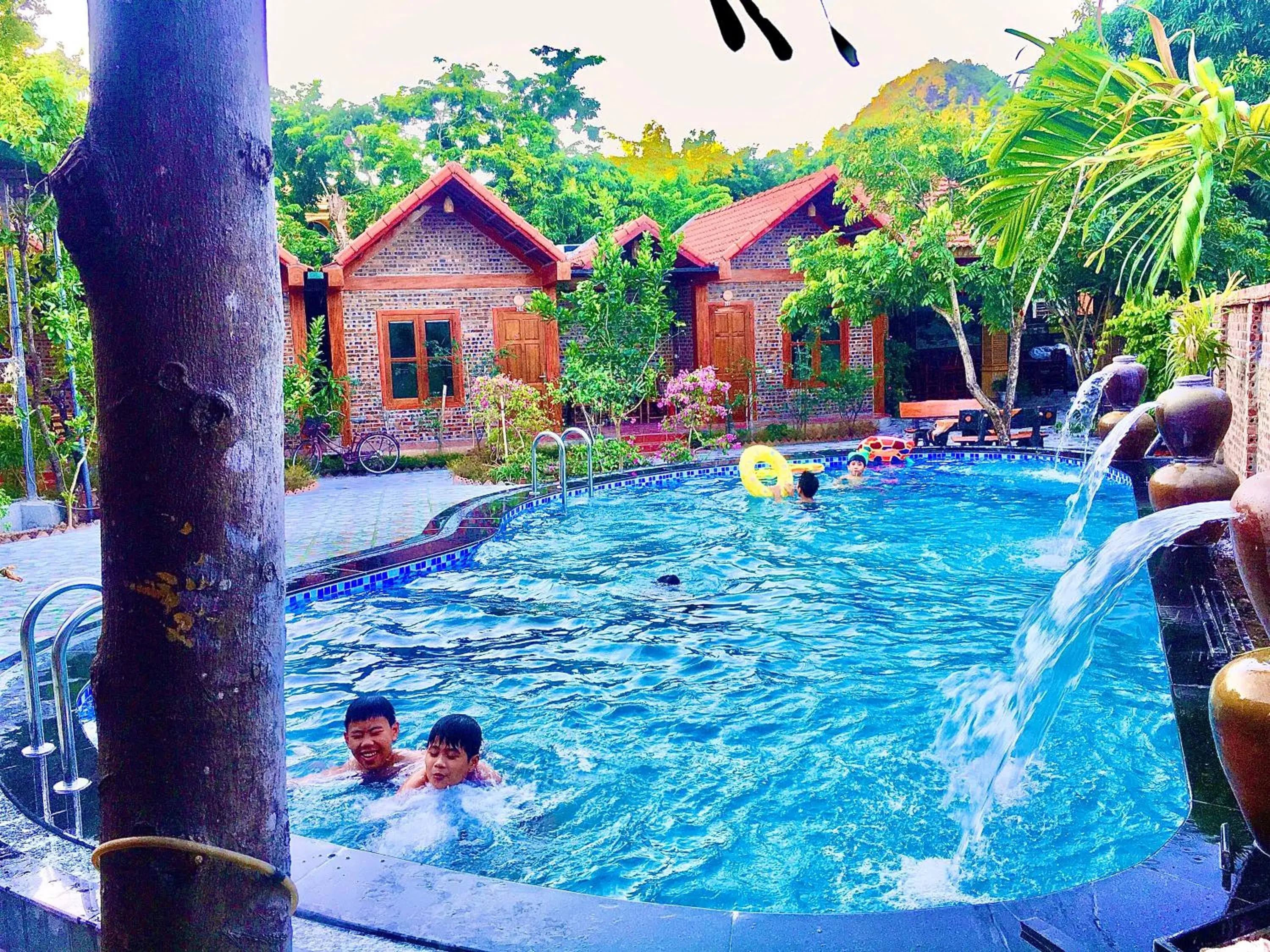 Swimming pool in Tam Coc Thanh Dat Homestay Swimming pool in Tam Coc Thanh Dat Homestay