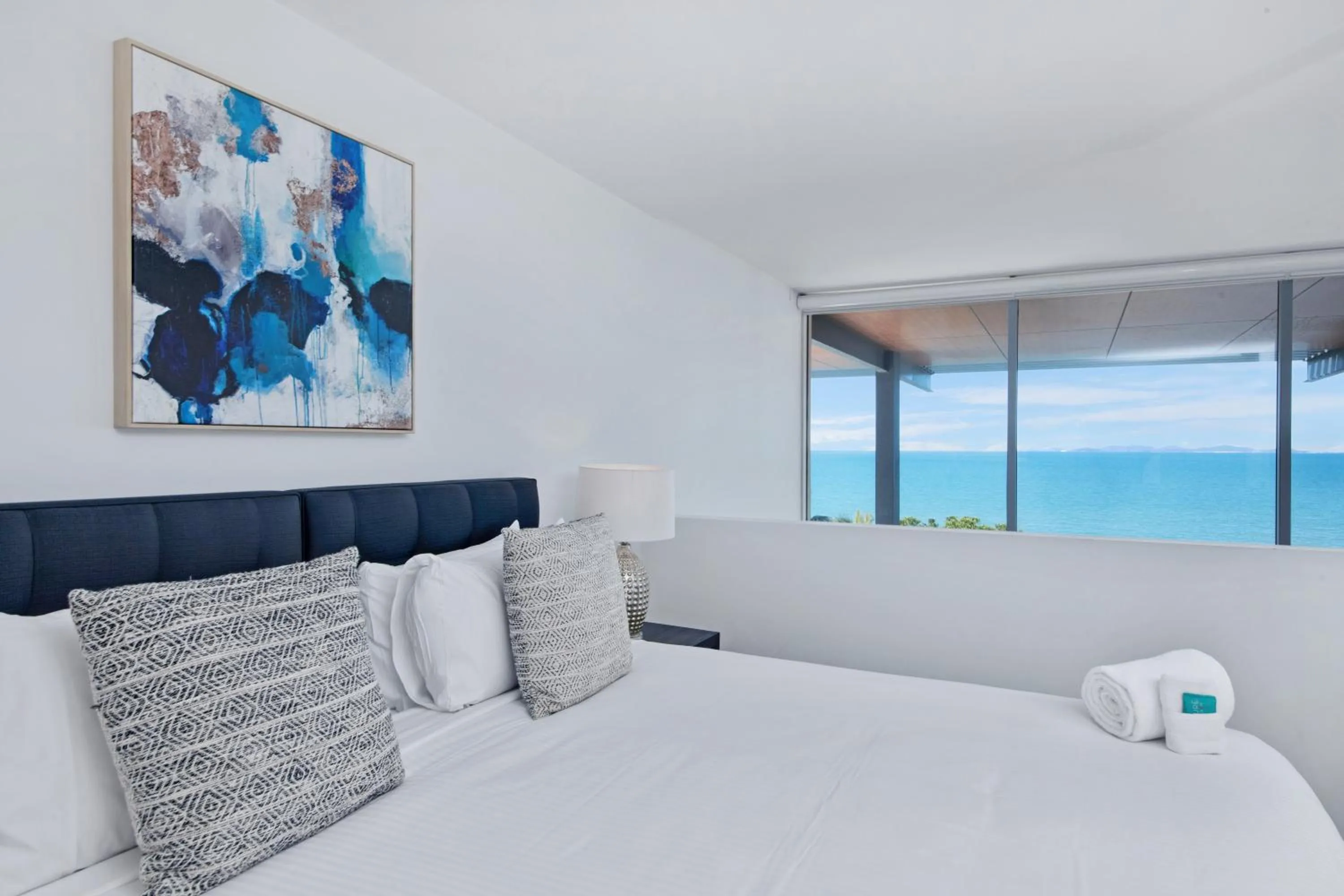 Bedroom, Bed in Echelon Apartments Yeppoon