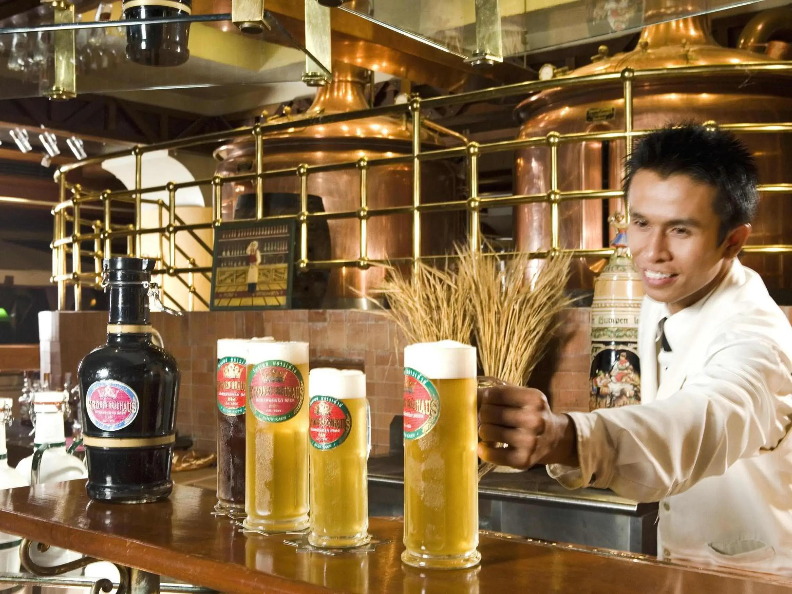 Lounge or bar in Pullman Khon Kaen Raja Orchid Lounge or bar in Pullman Khon Kaen Raja Orchid