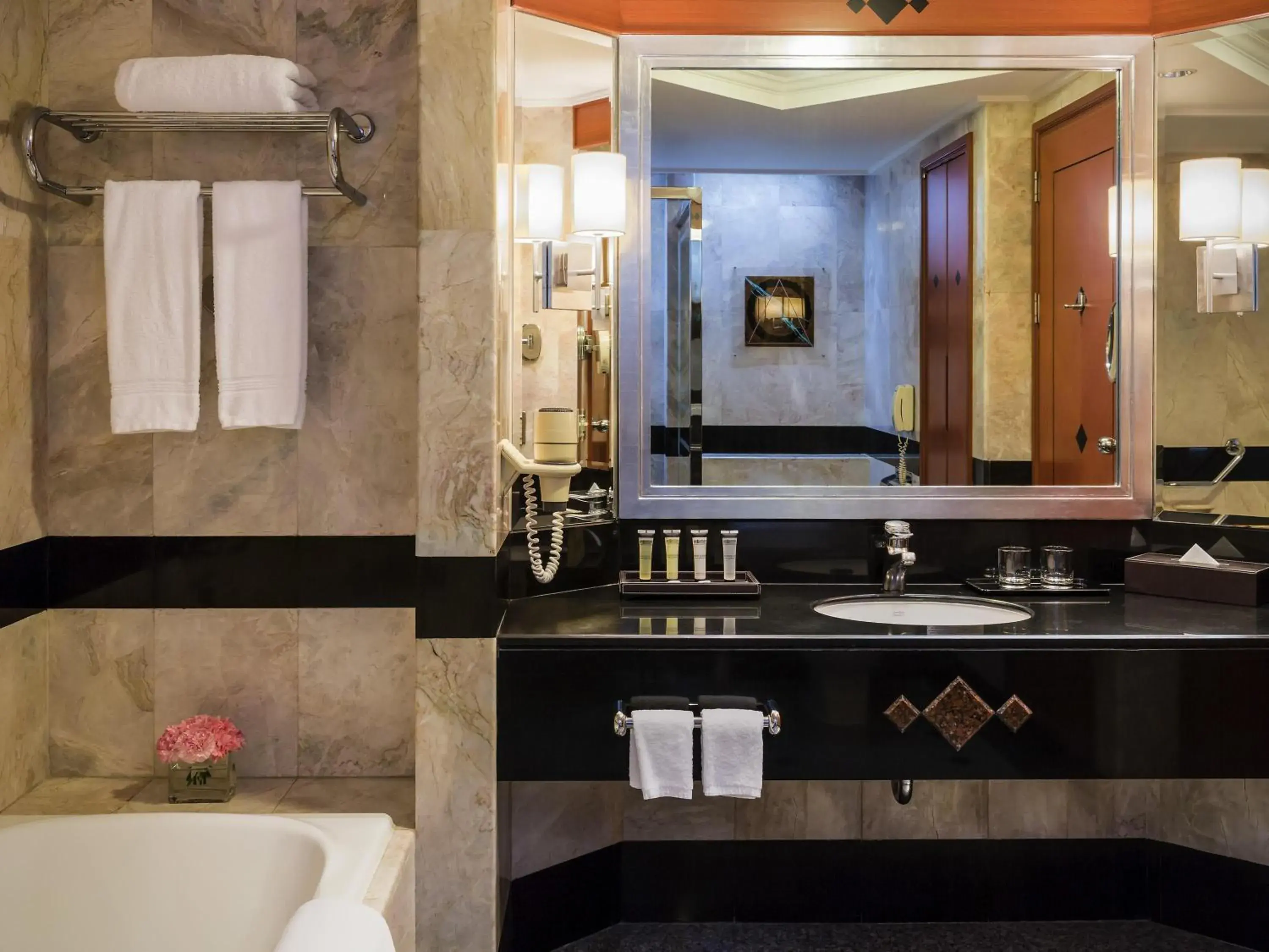 Bedroom in Pullman Khon Kaen Raja Orchid Bedroom in Pullman Khon Kaen Raja Orchid