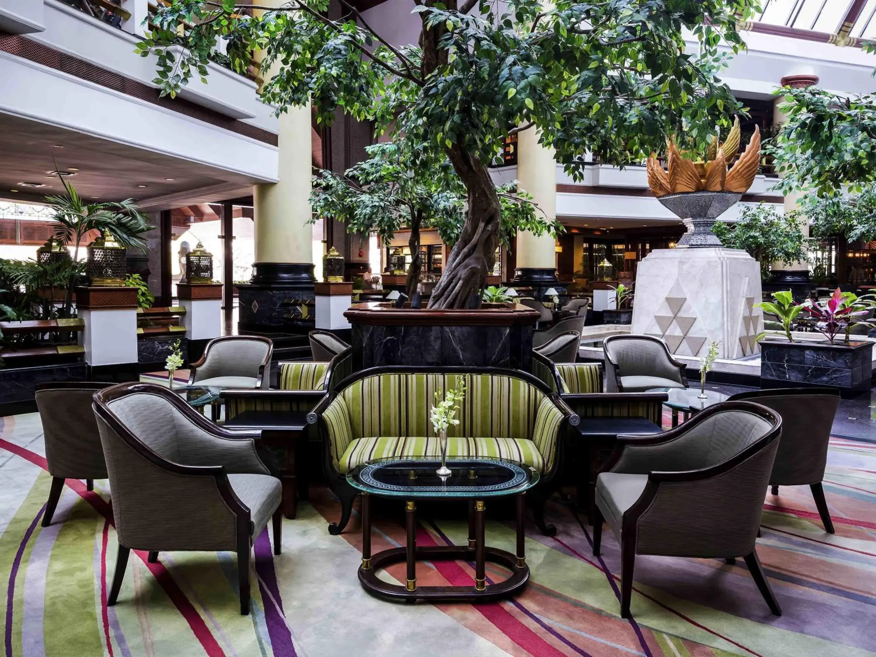 Property building in Pullman Khon Kaen Raja Orchid Property building in Pullman Khon Kaen Raja Orchid