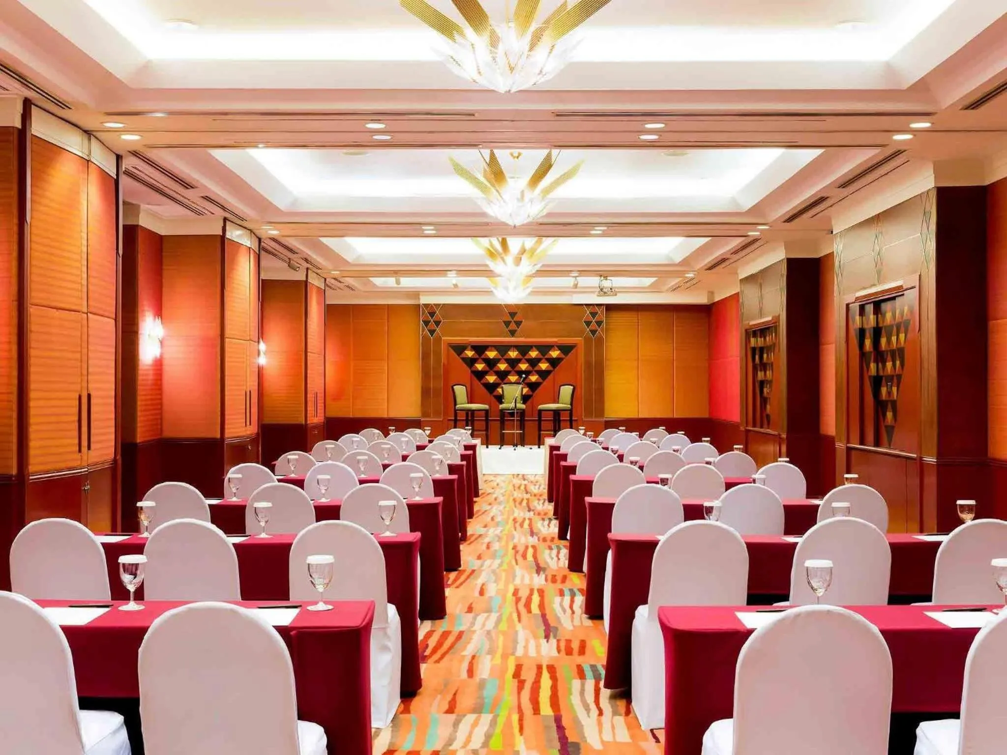 Meeting/conference room in Pullman Khon Kaen Raja Orchid