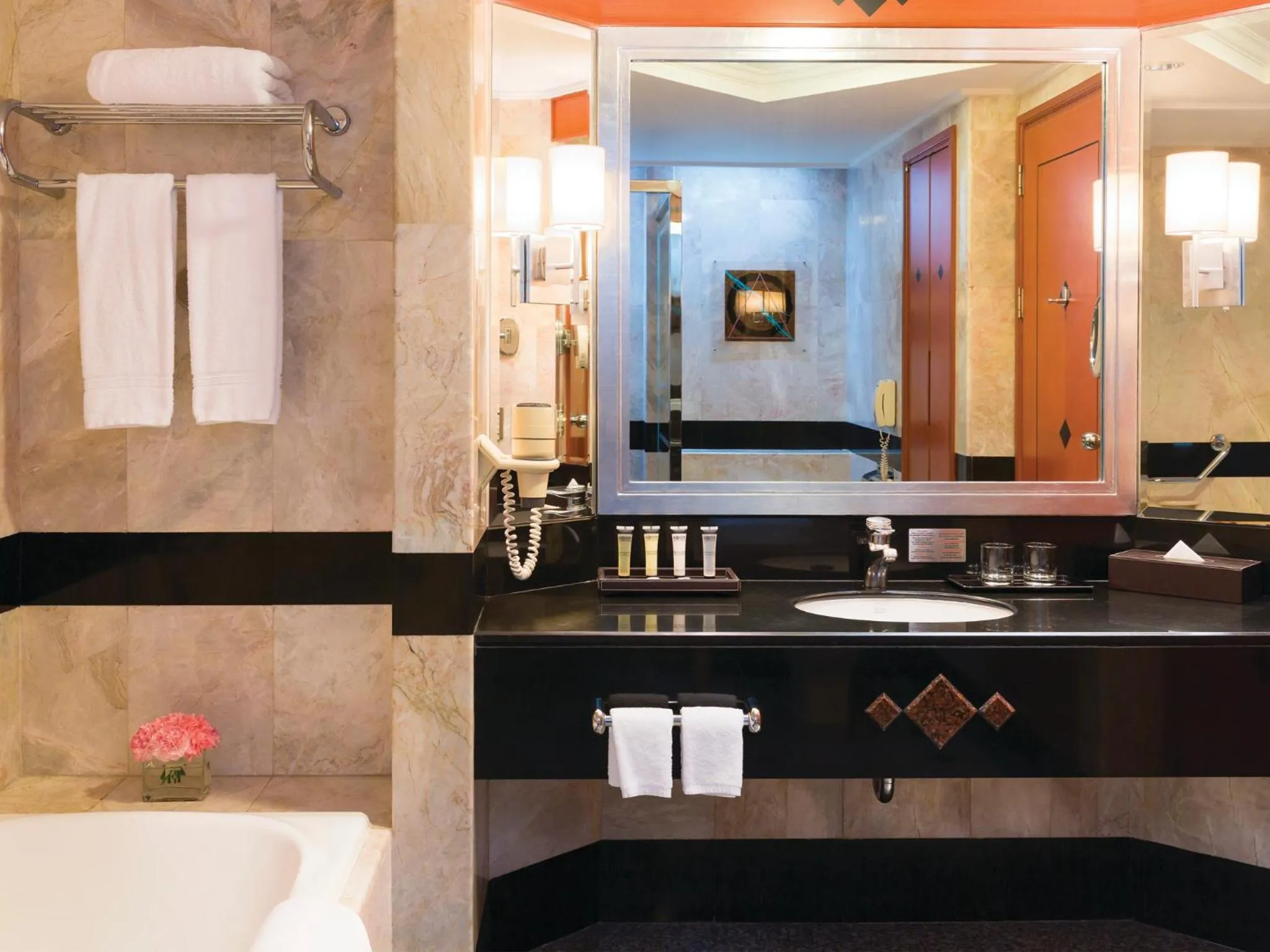 Bathroom in Pullman Khon Kaen Raja Orchid