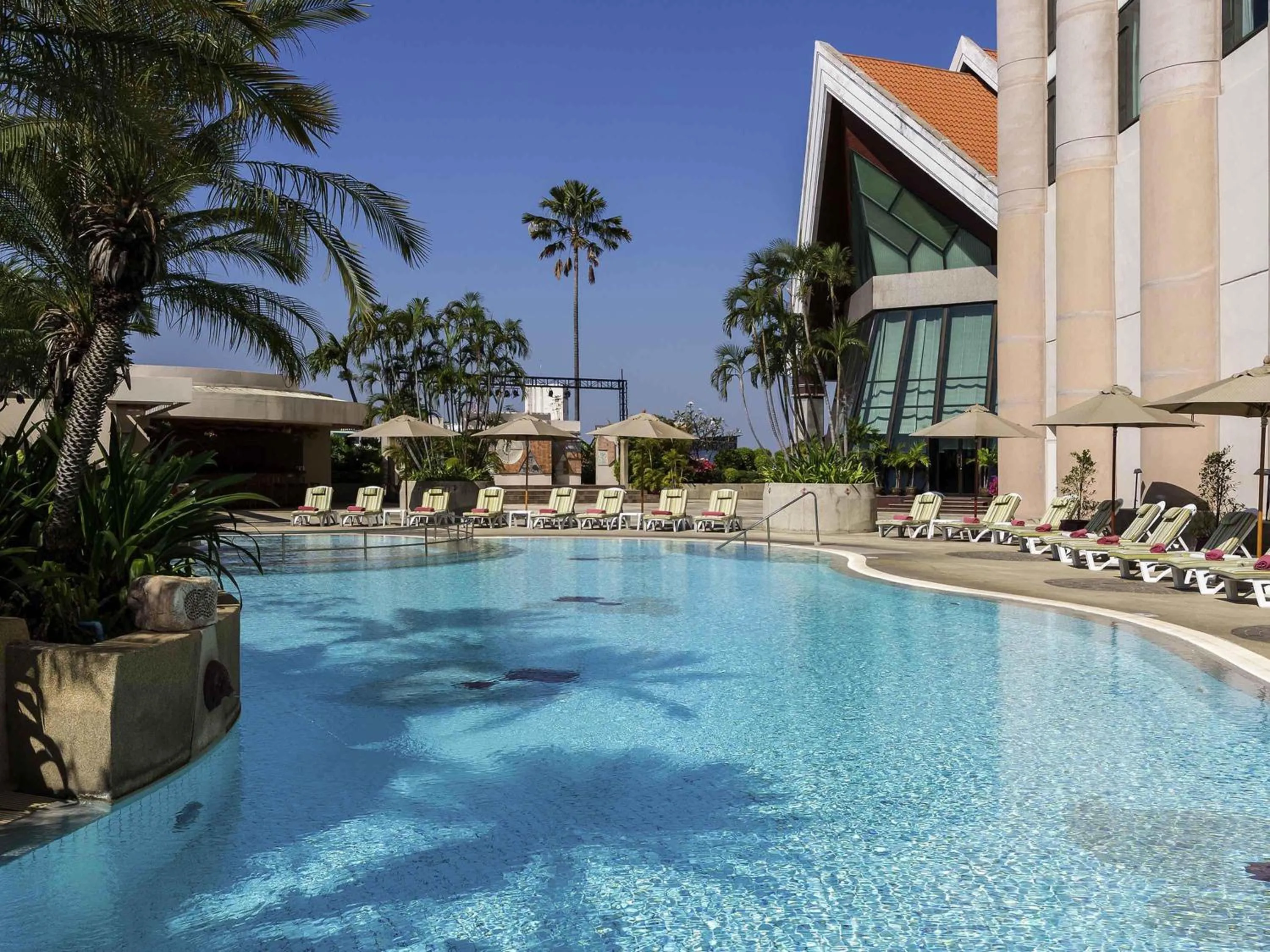 Pool view in Pullman Khon Kaen Raja Orchid