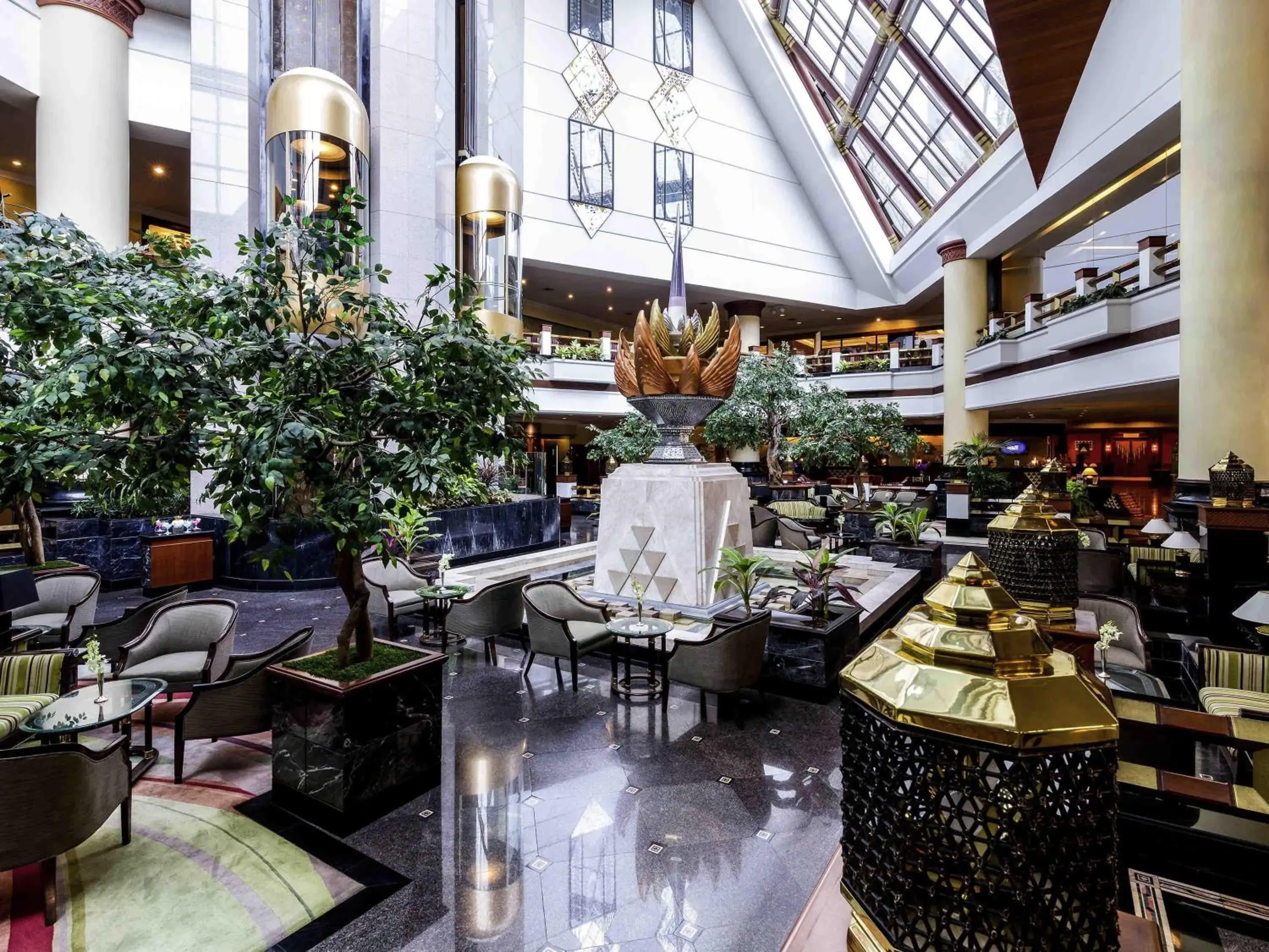 Property building in Pullman Khon Kaen Raja Orchid Property building in Pullman Khon Kaen Raja Orchid