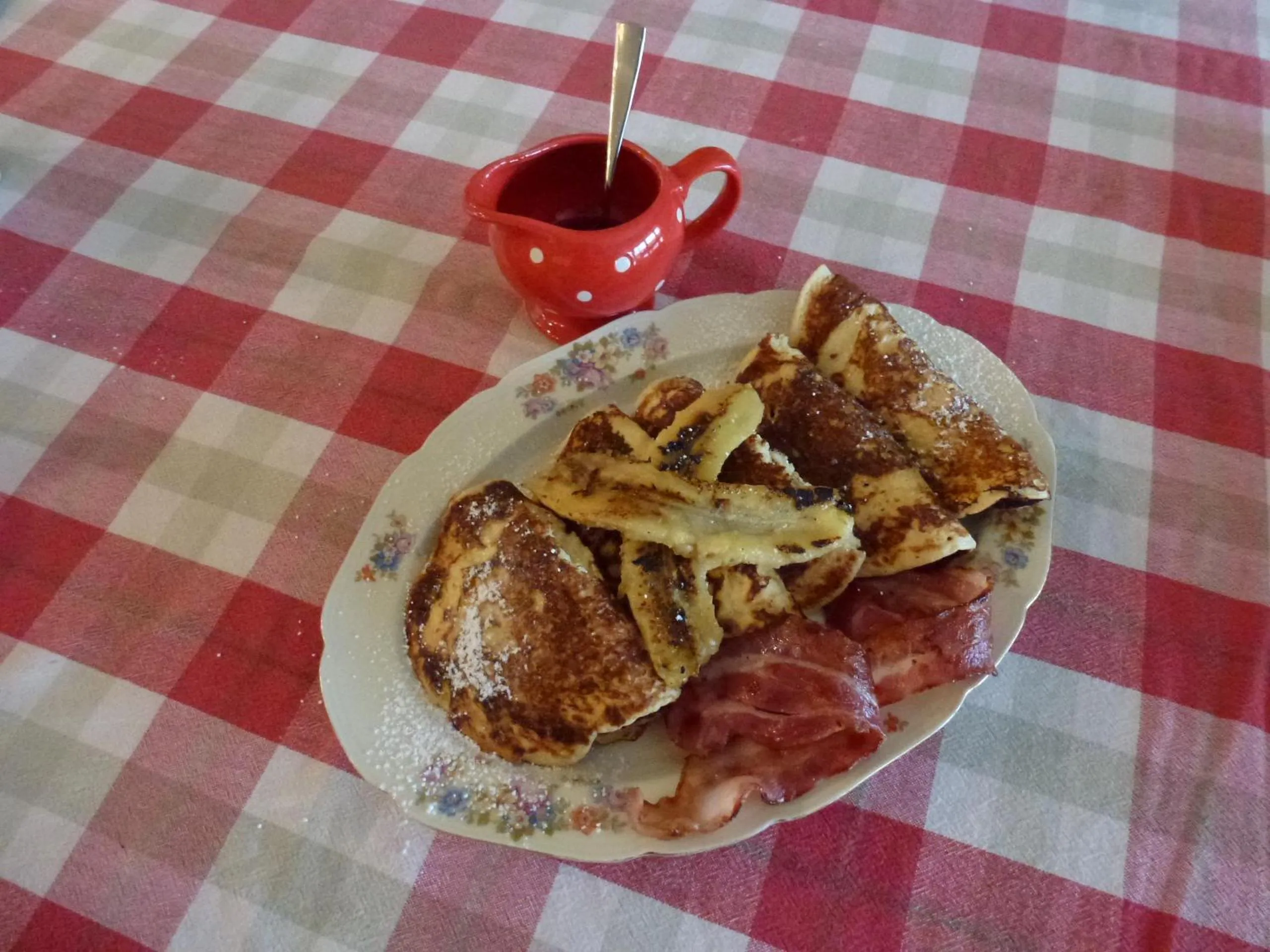 Breakfast in B&B Blossom Cottage