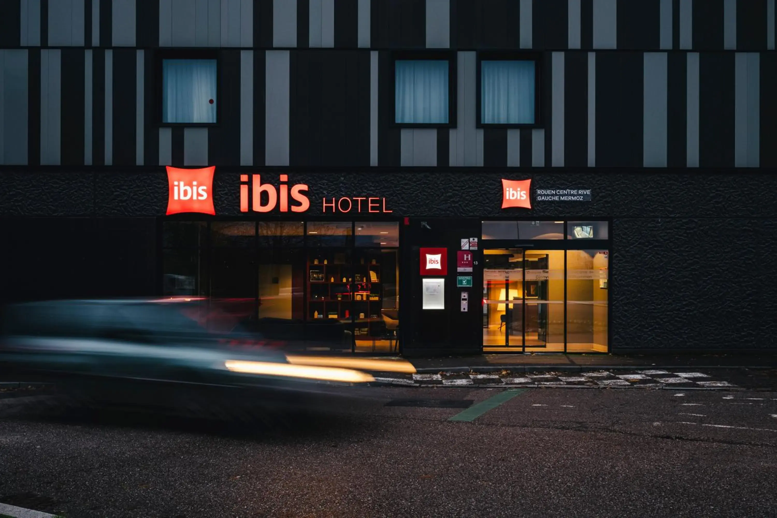 Facade/entrance in Ibis Rouen Centre Rive Gauche Mermoz Facade/entrance in Ibis Rouen Centre Rive Gauche Mermoz
