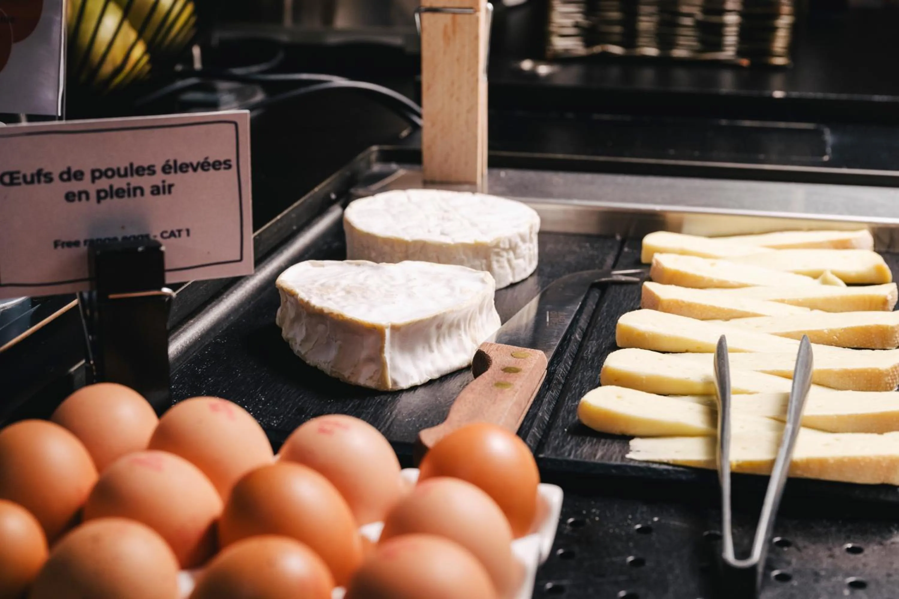 Buffet breakfast in Ibis Rouen Centre Rive Gauche Mermoz