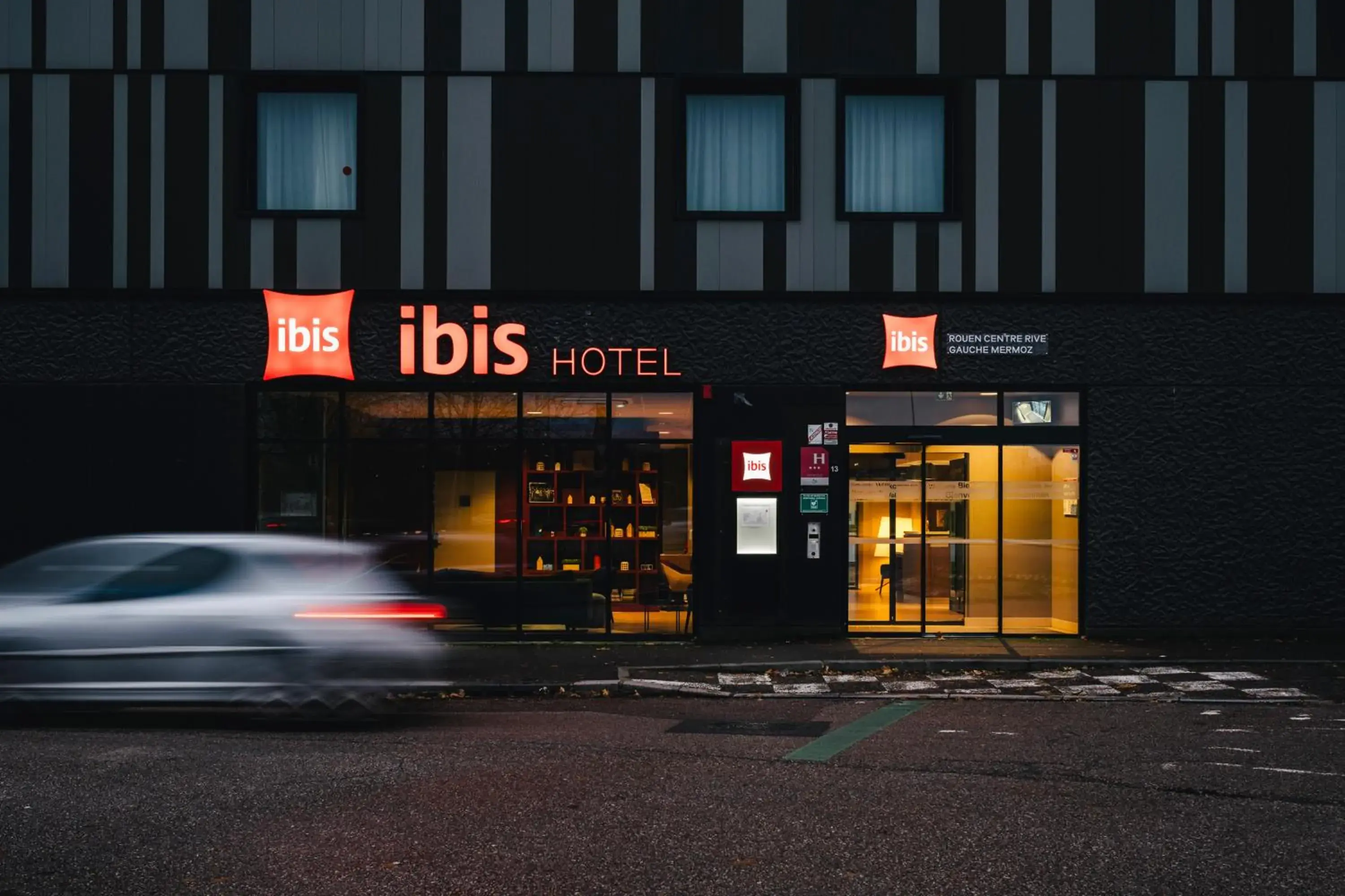 Facade/entrance in Ibis Rouen Centre Rive Gauche Mermoz Facade/entrance in Ibis Rouen Centre Rive Gauche Mermoz