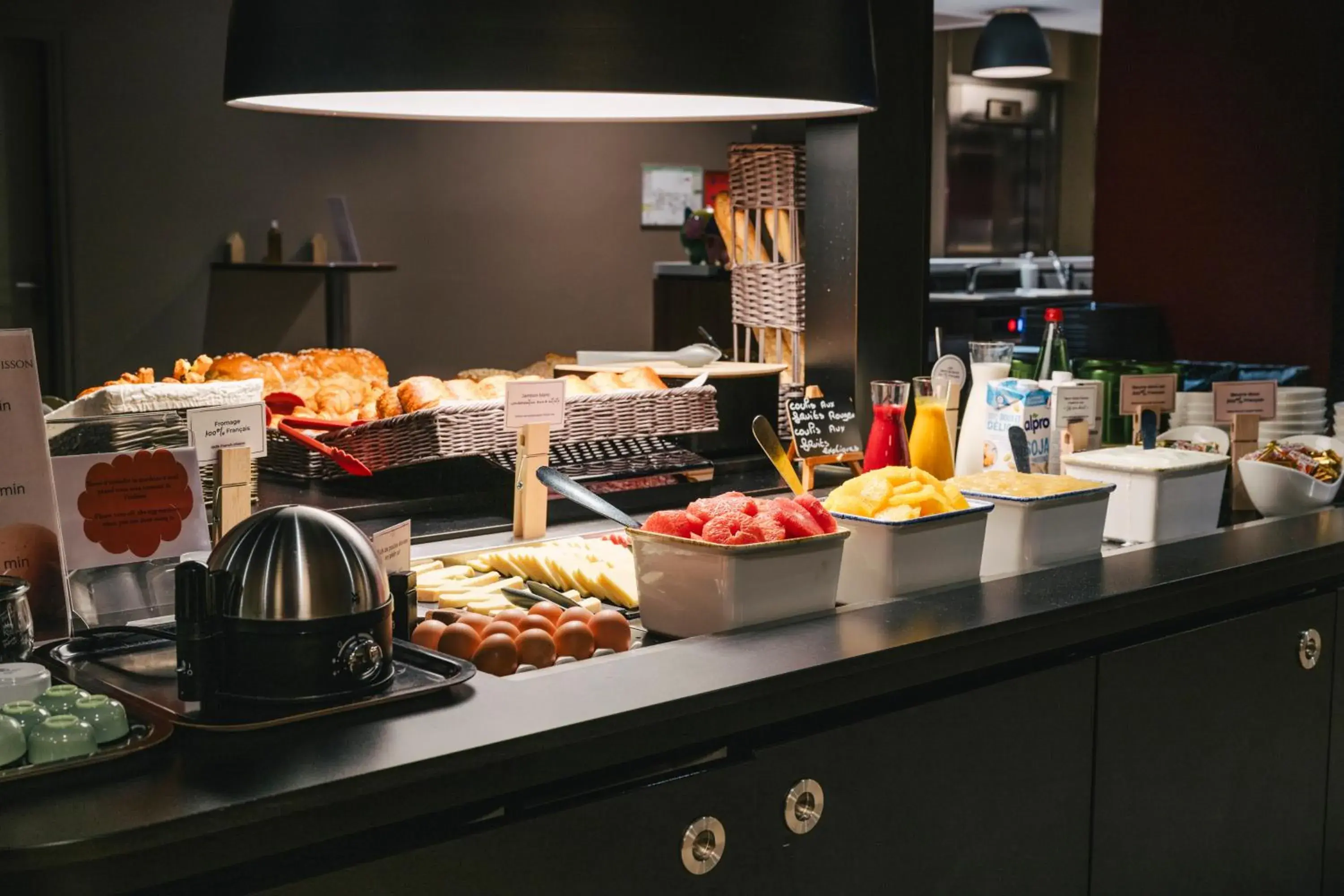 Breakfast in Ibis Rouen Centre Rive Gauche Mermoz Breakfast in Ibis Rouen Centre Rive Gauche Mermoz