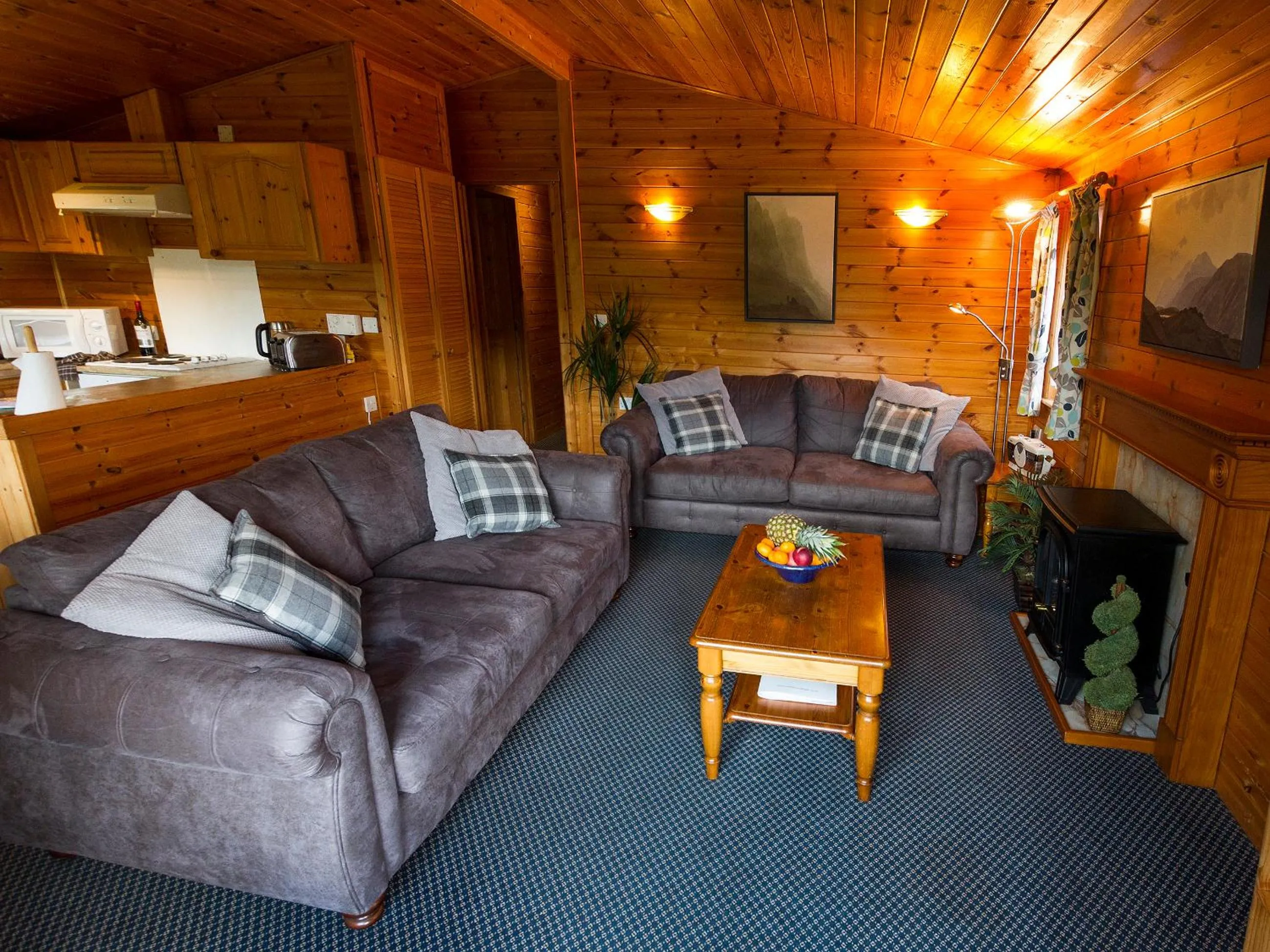 Living room in Whiteside Lodge At Burnside Park