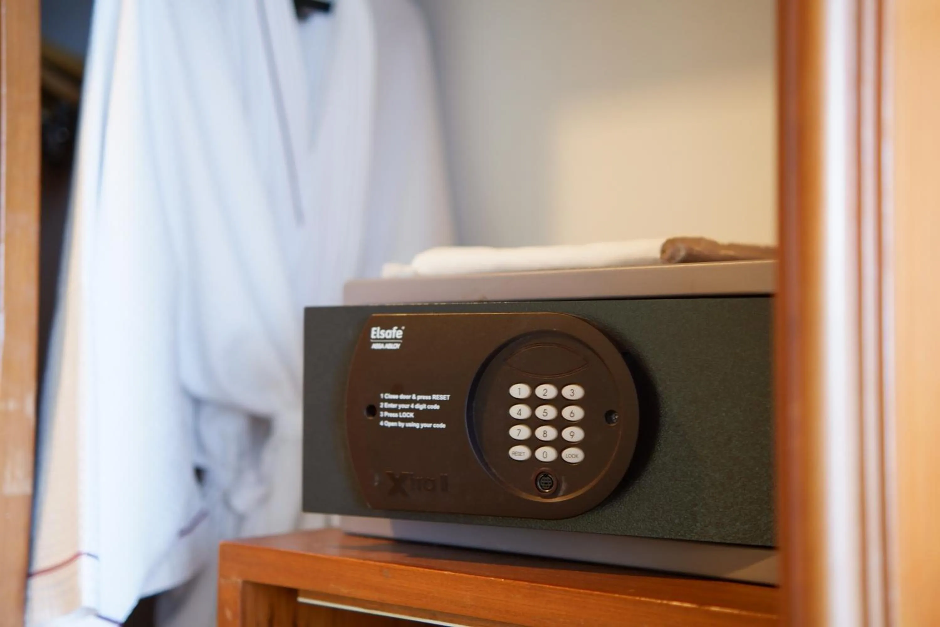 safe in Bangkok Hotel Lotus Sukhumvit 33