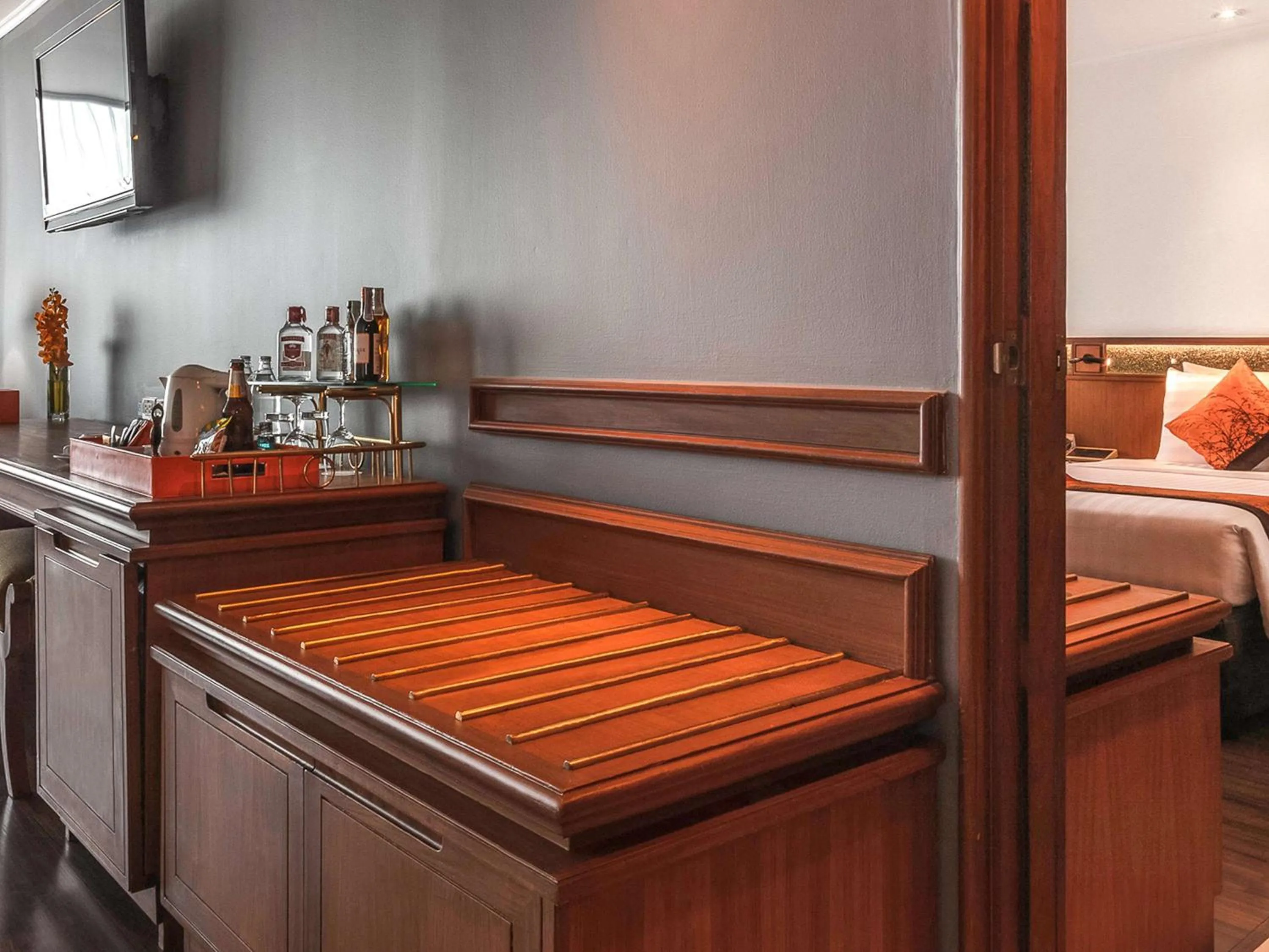 Photo of the whole room in Bangkok Hotel Lotus Sukhumvit 33