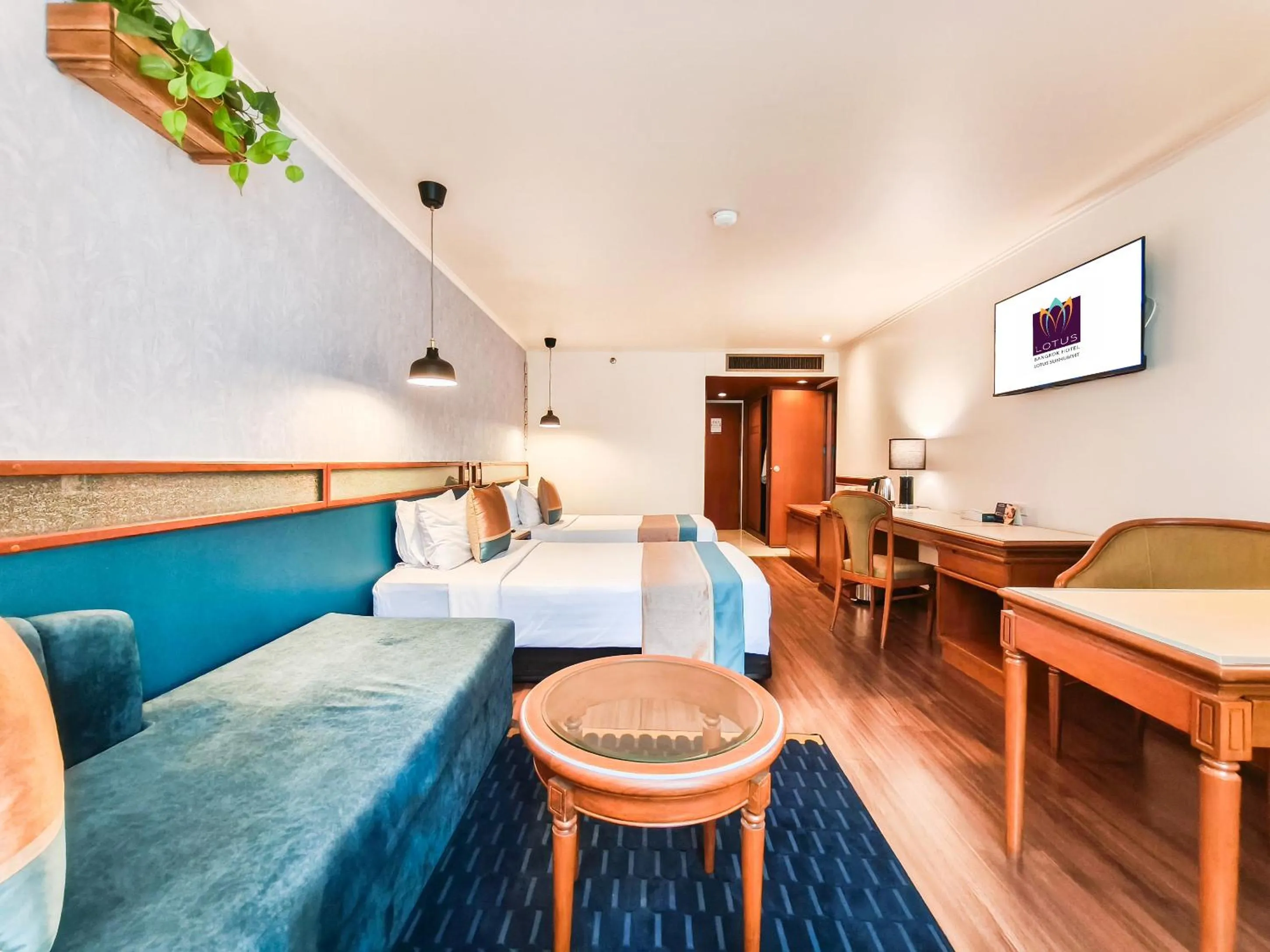 Bed in Bangkok Hotel Lotus Sukhumvit 33