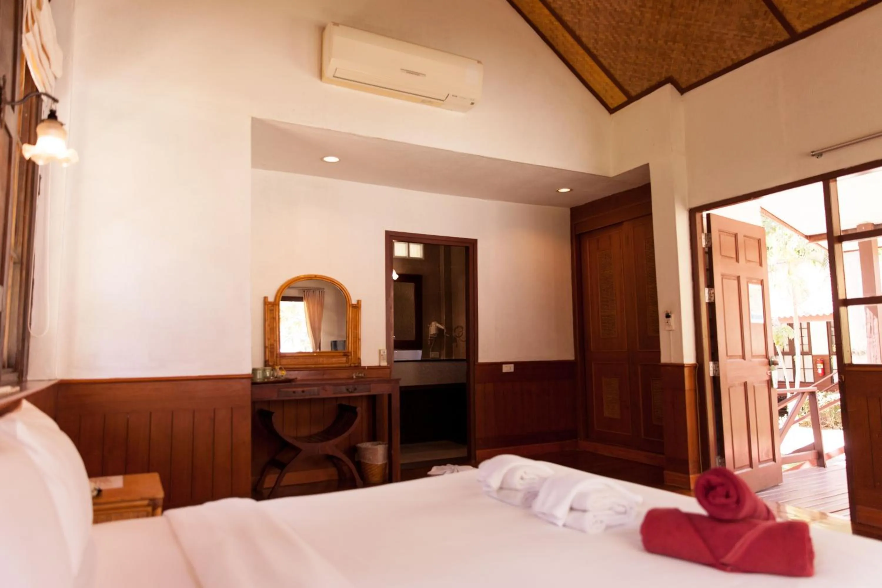 Bed in Coco Palm Beach Resort - SHA Extra Plus