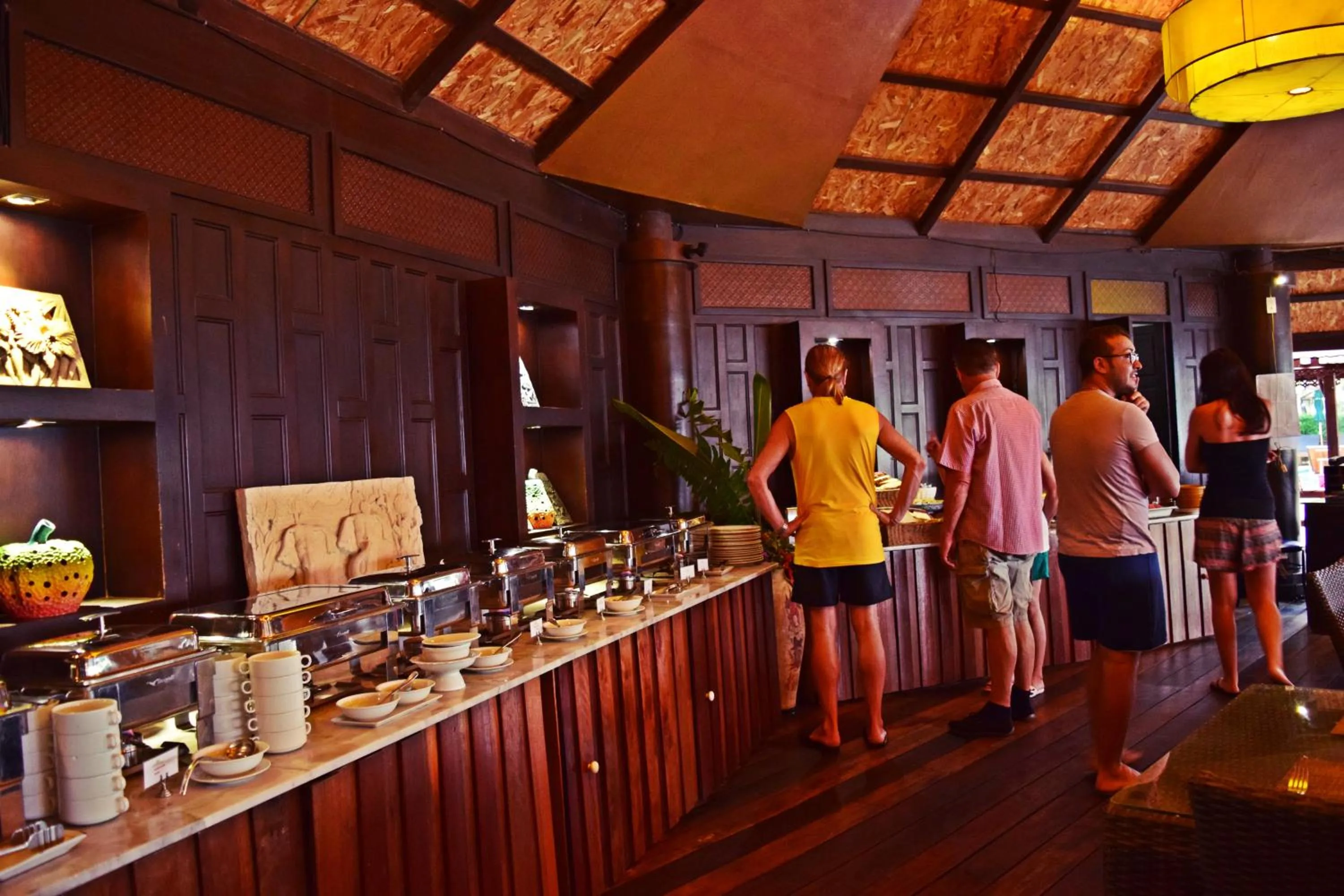 Restaurant/places to eat in Coco Palm Beach Resort - SHA Extra Plus