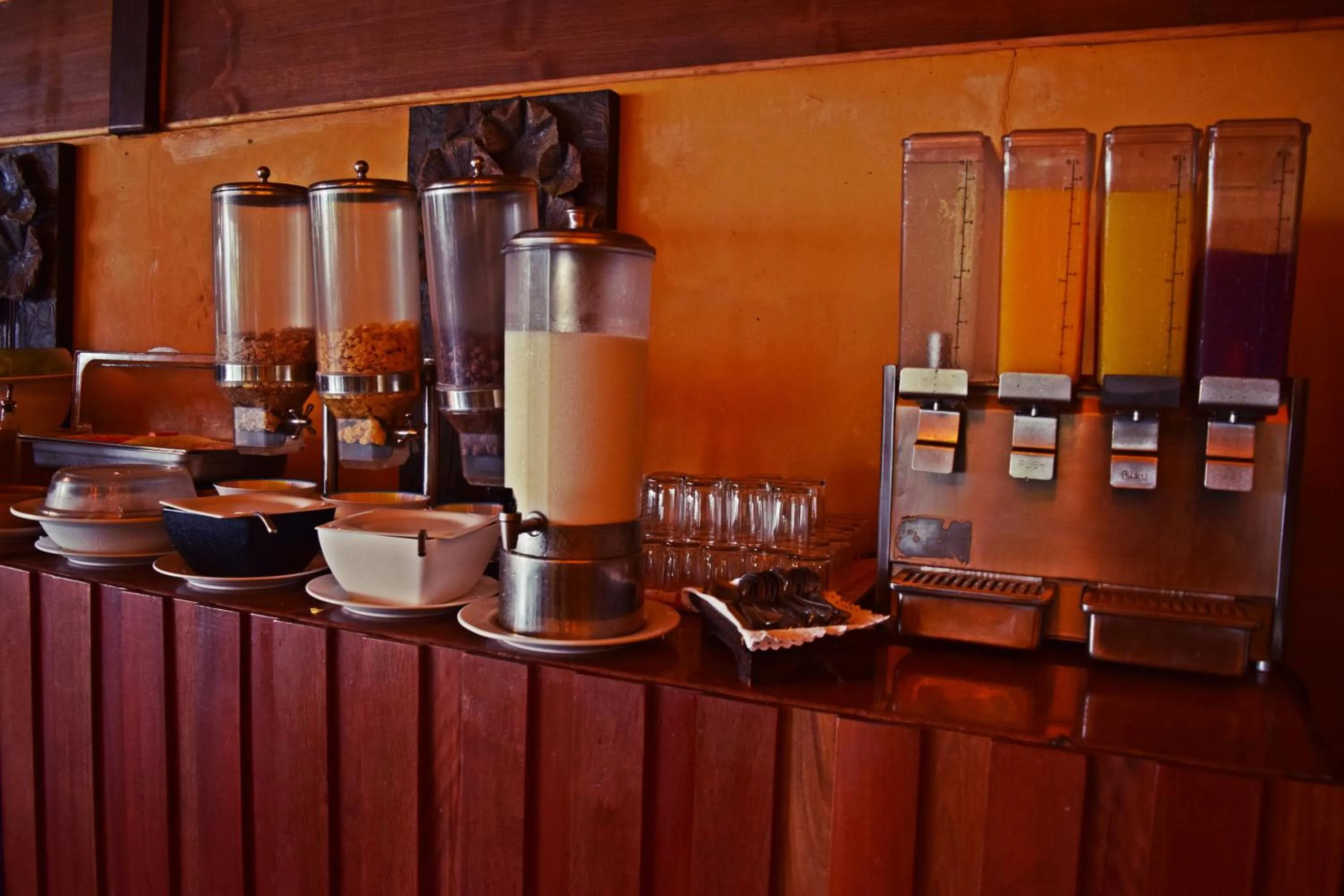 Restaurant/places to eat in Coco Palm Beach Resort - SHA Extra Plus