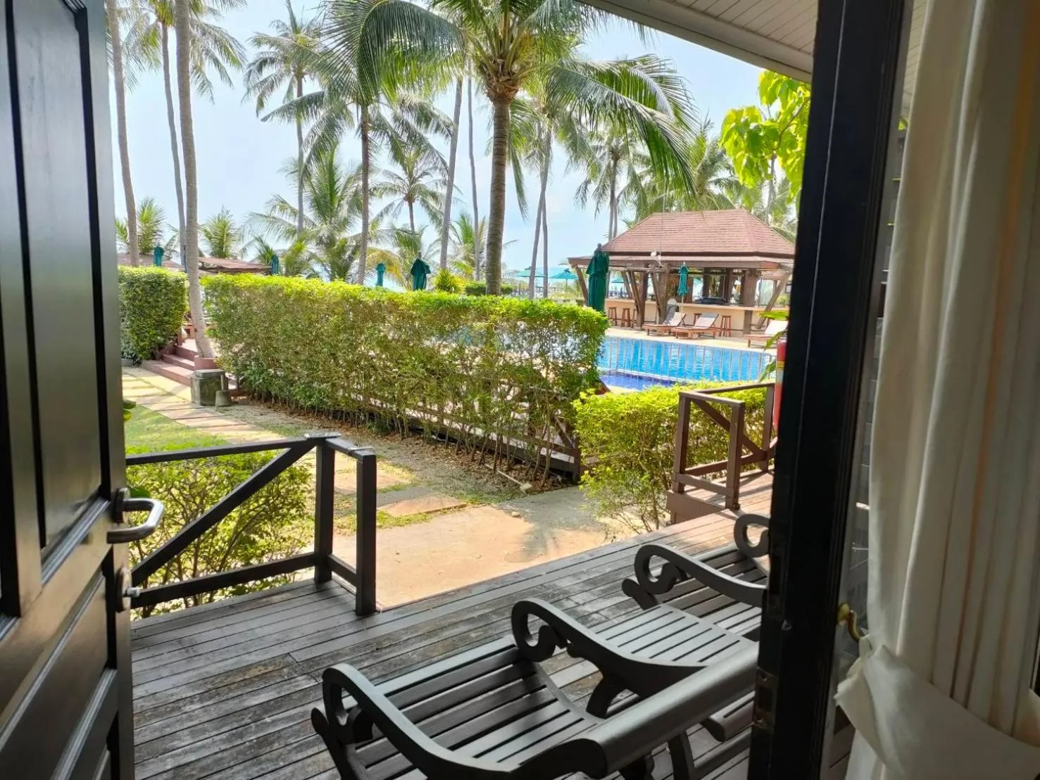 Coco Palm Beach Resort - SHA Extra Plus