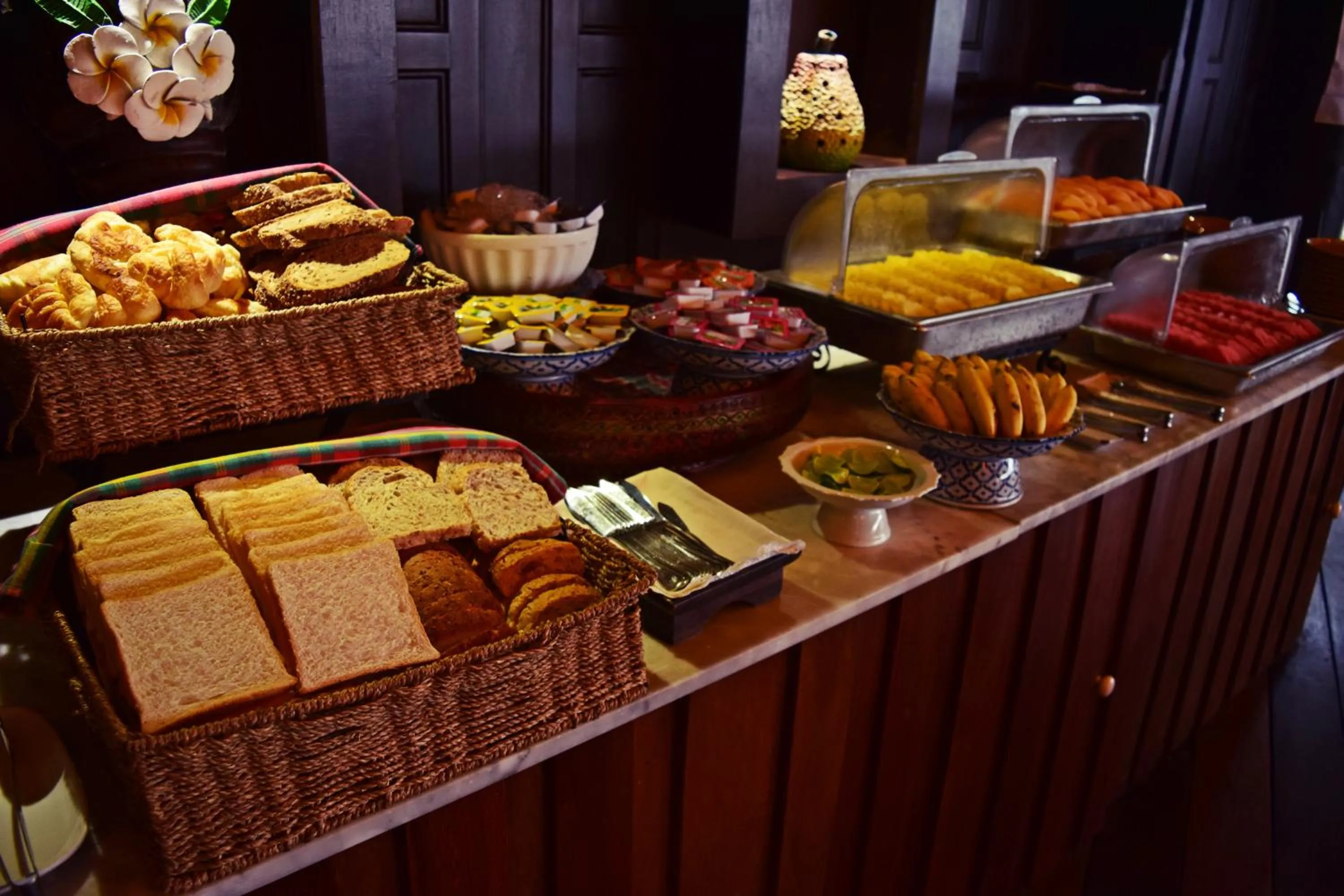 Restaurant/places to eat in Coco Palm Beach Resort - SHA Extra Plus