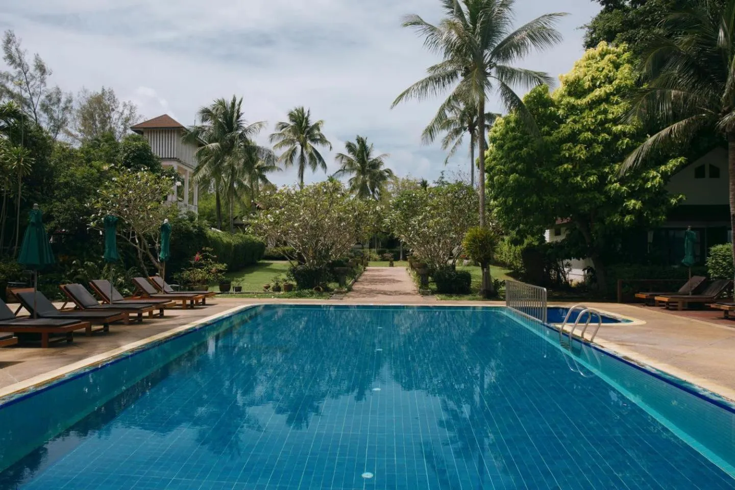 Swimming pool in Coco Palm Beach Resort - SHA Extra Plus