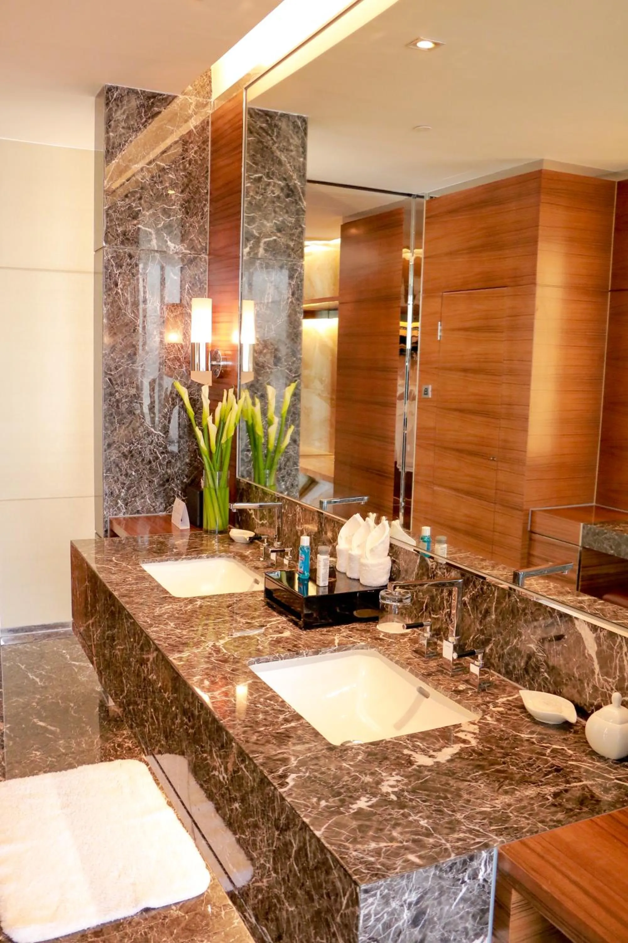 Bathroom in InterContinental Nanjing by IHG