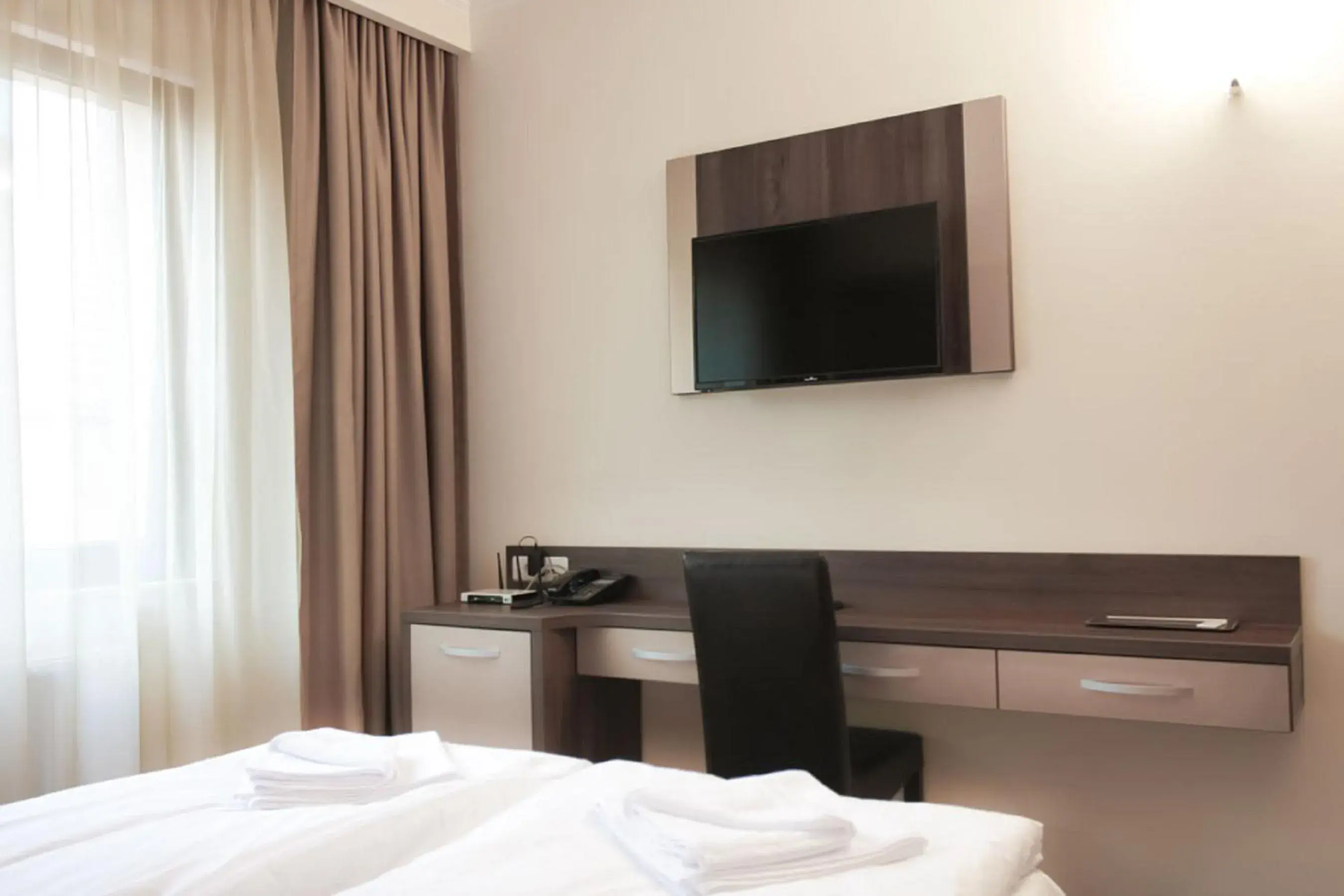Standard Twin Room - single occupancy in Hotel Rao Standard Twin Room - single occupancy in Hotel Rao