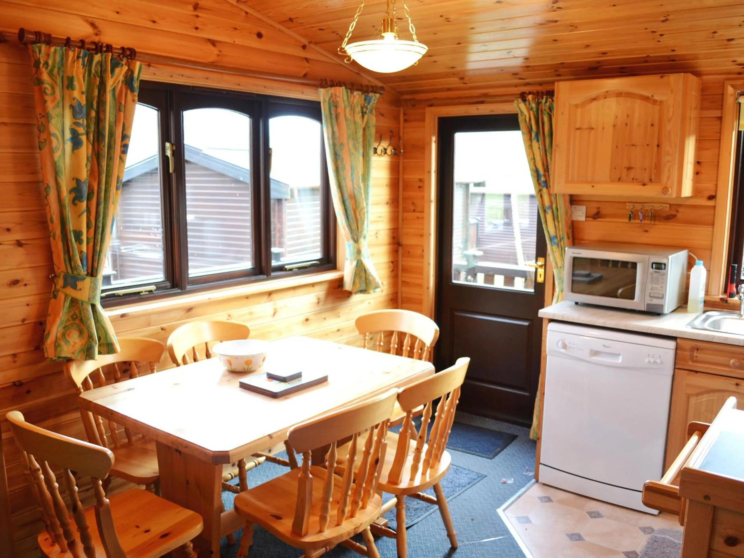 Glenmore Lodge