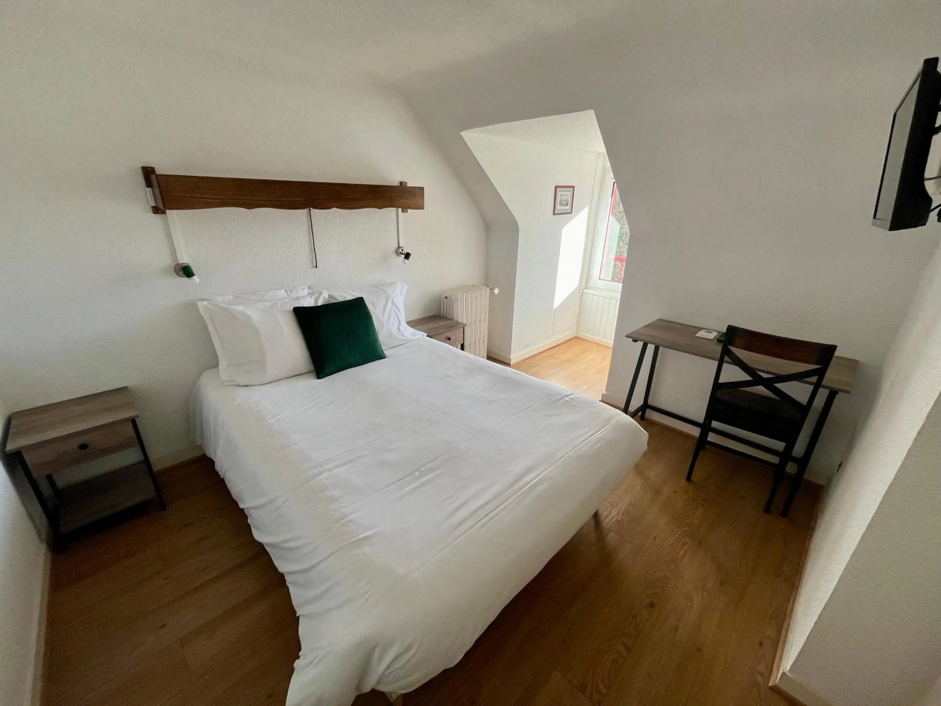 Bedroom, Bed in Hotel Restaurant Le Clos