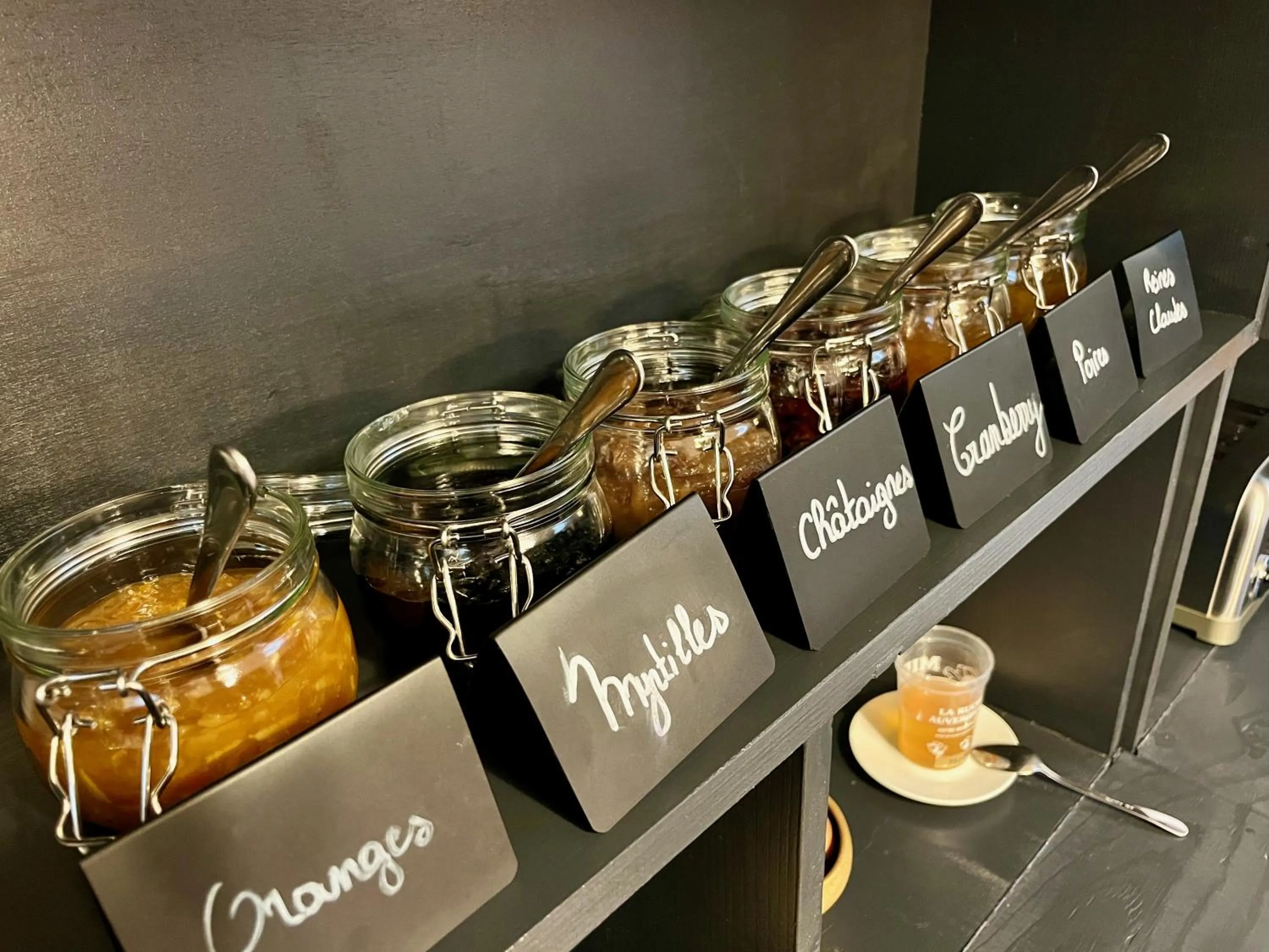 Breakfast in Hotel Restaurant Le Clos