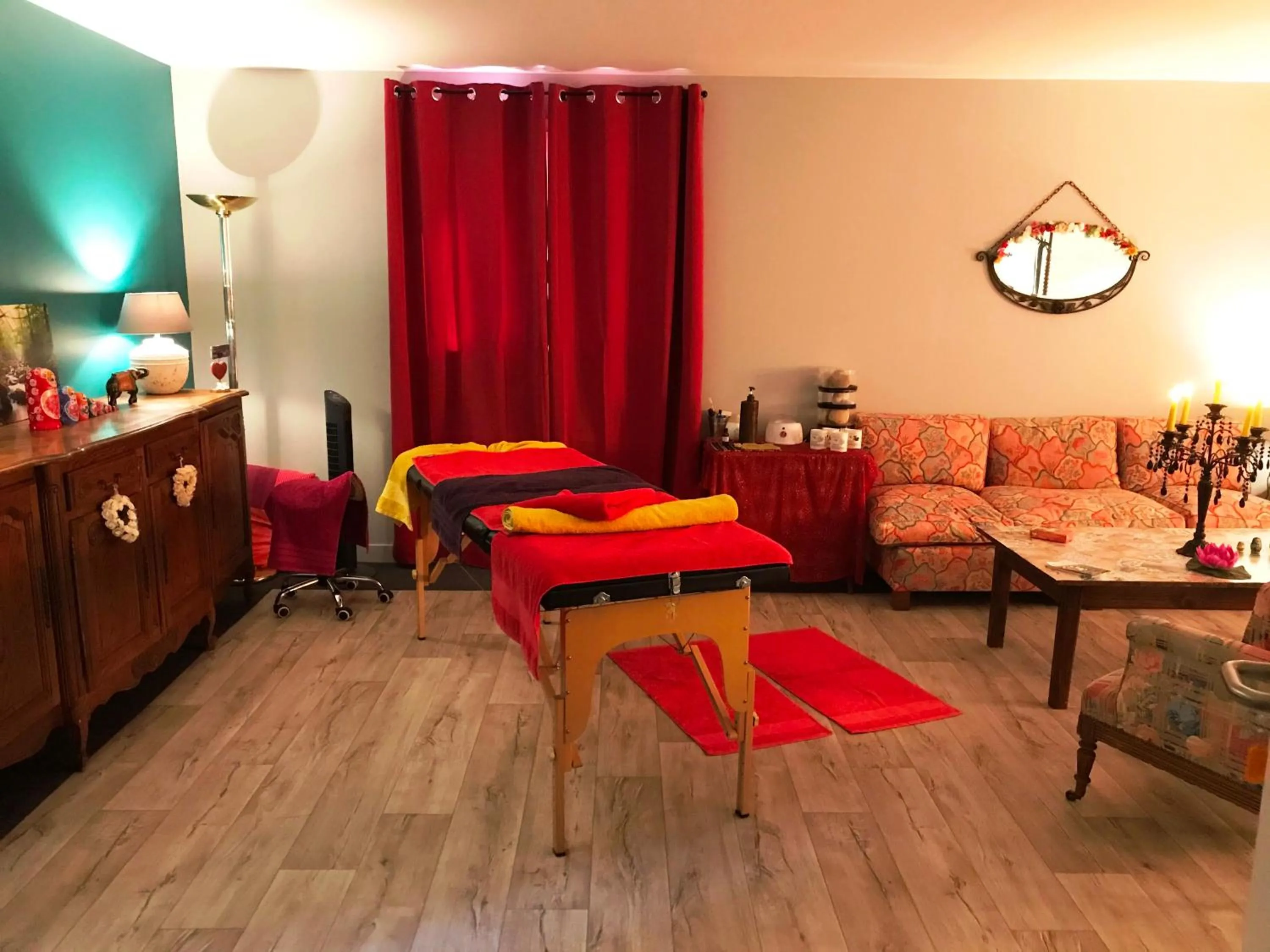 Massage, Bed in Hotel Restaurant Le Clos